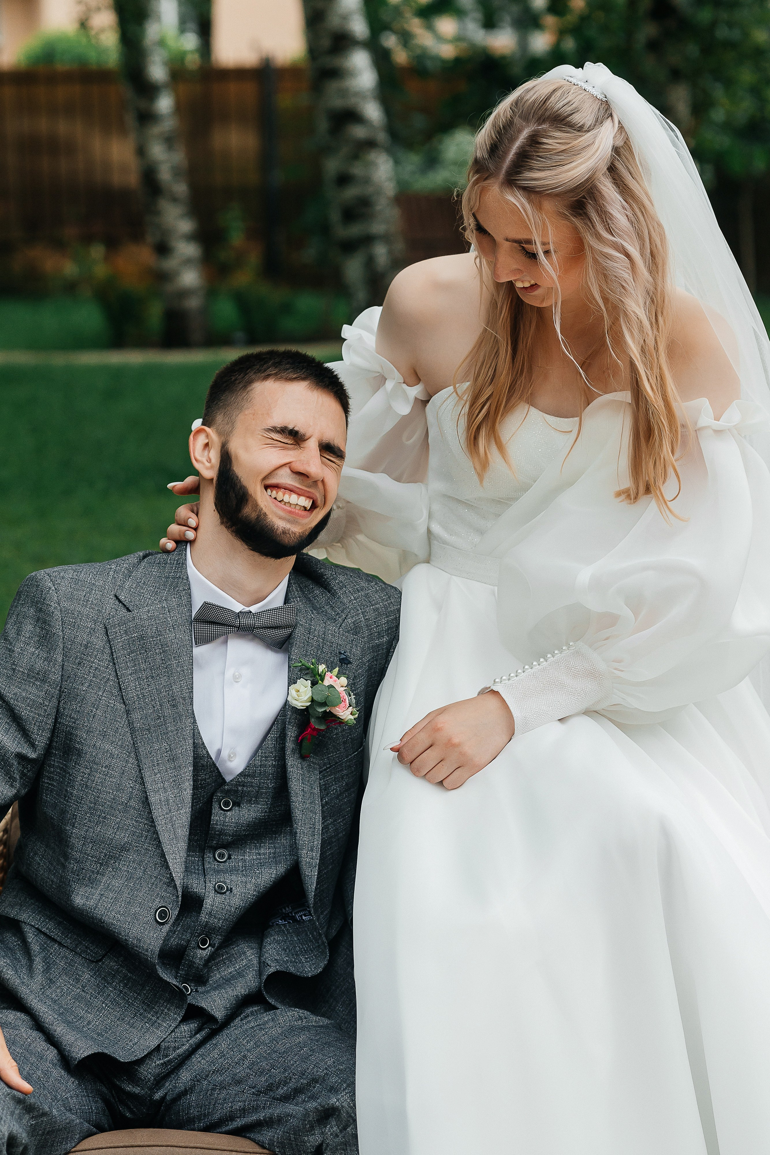 Чувственная первая встреча пары в отеле. Олег Сверчков | Свадебный фотограф Вологда