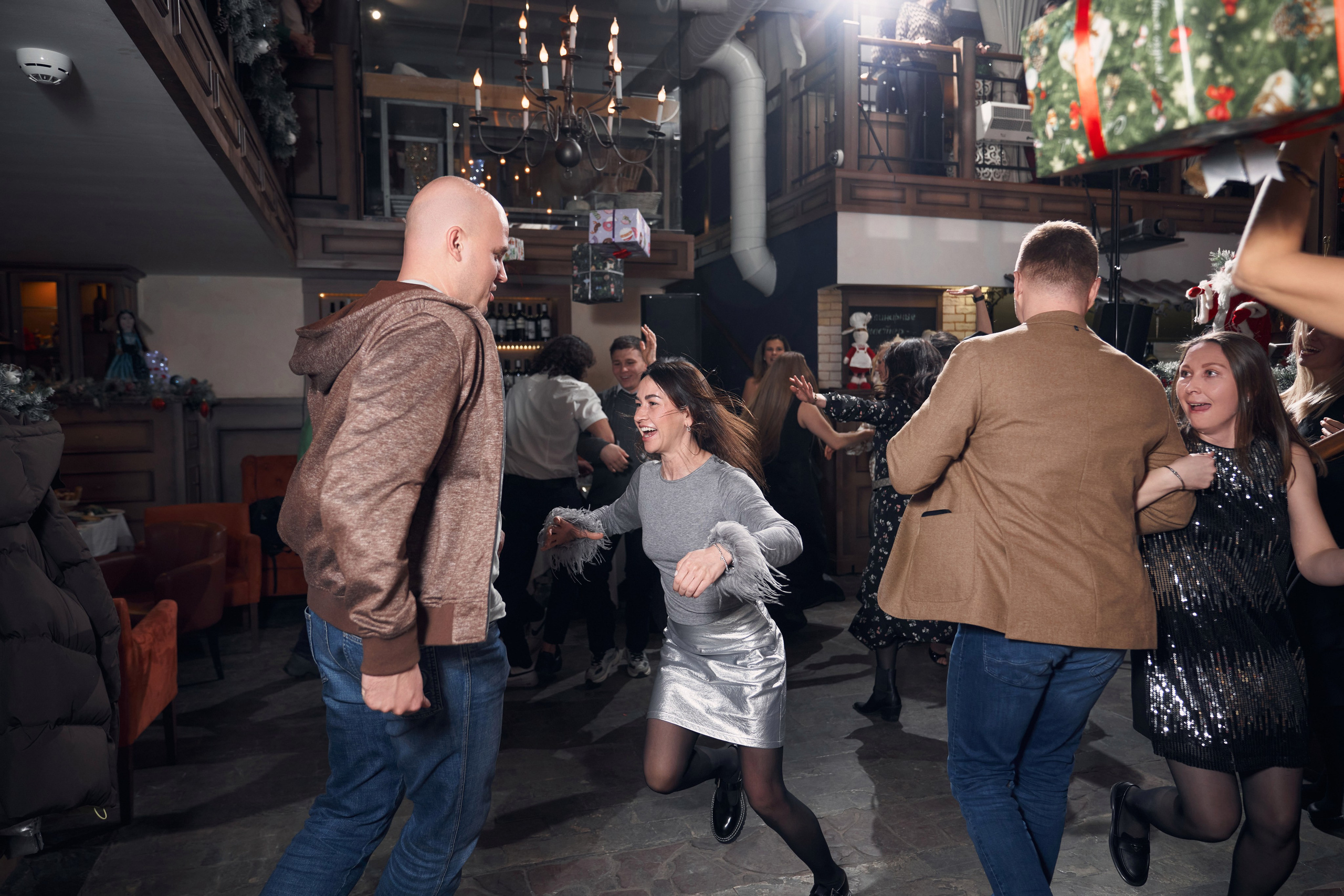 Новогодний корпоратив сети фитнесс клубов «Анатомия» — фотограф Опарин