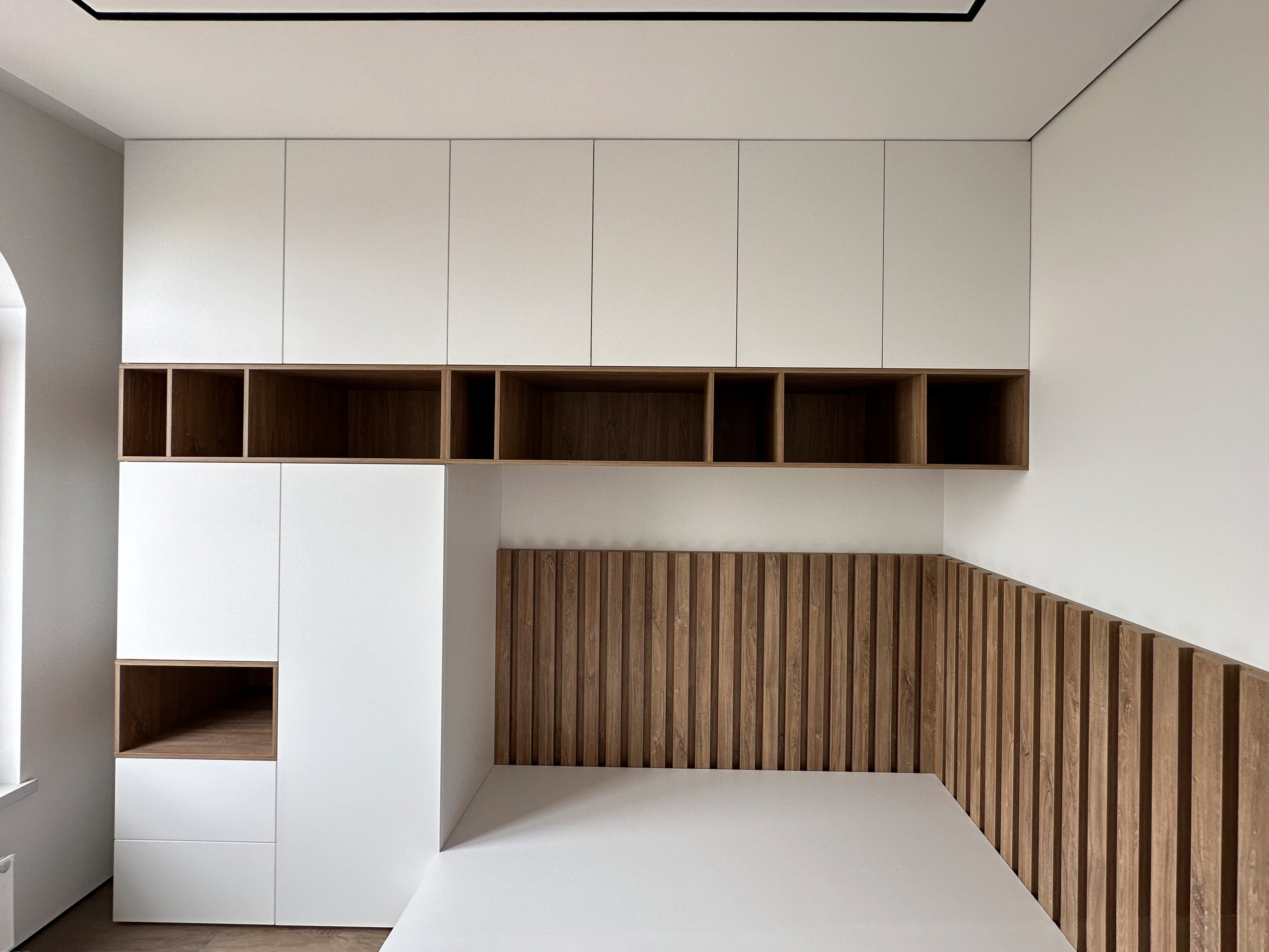 Спальни и гостиные. Мебель на заказ в Евпатории