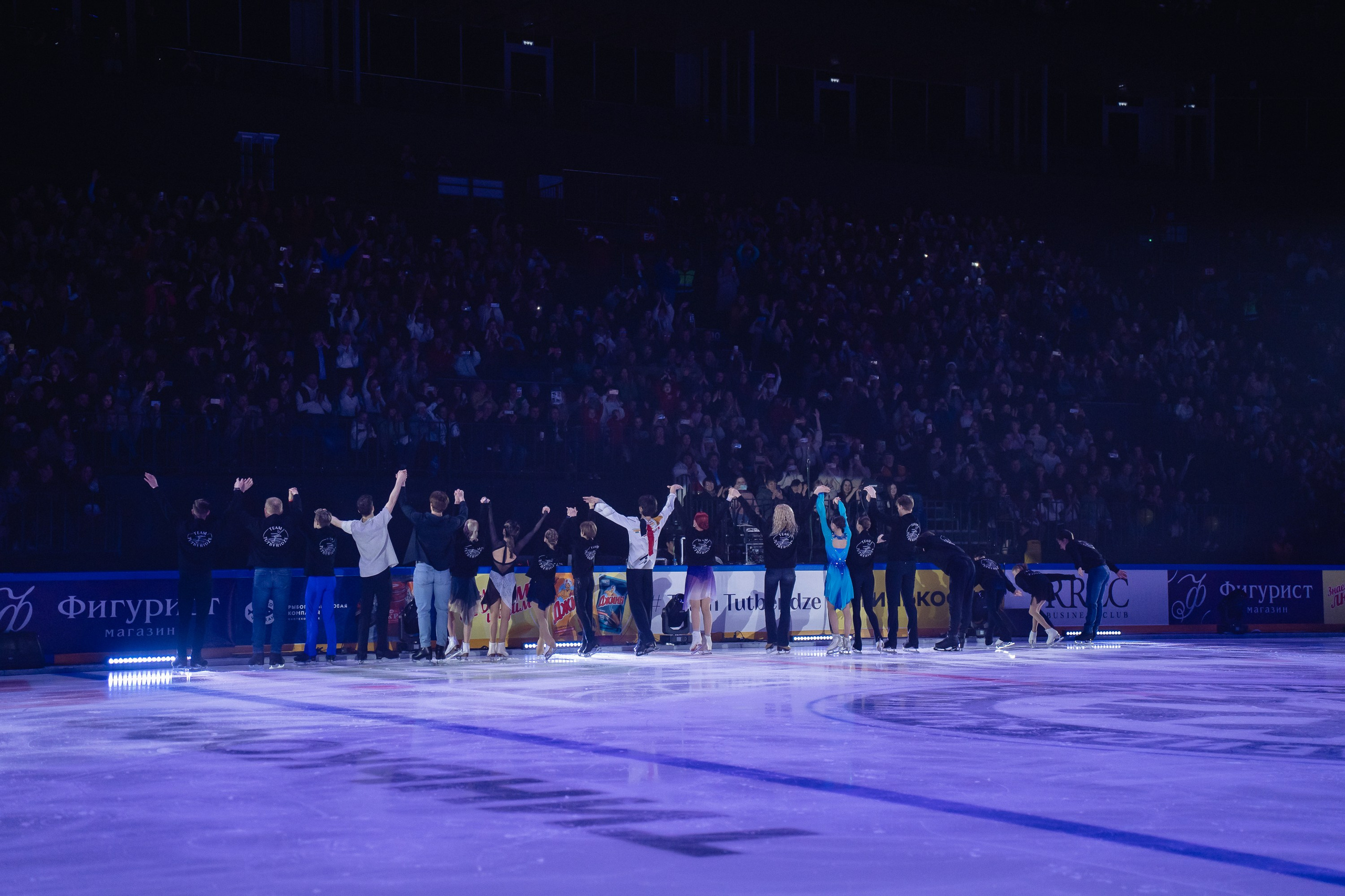 Шоу «Чемпионы на льду» в Новосибирске. Воробьева Ксения — Спортивный и танцевальный фотограф Новосибирск