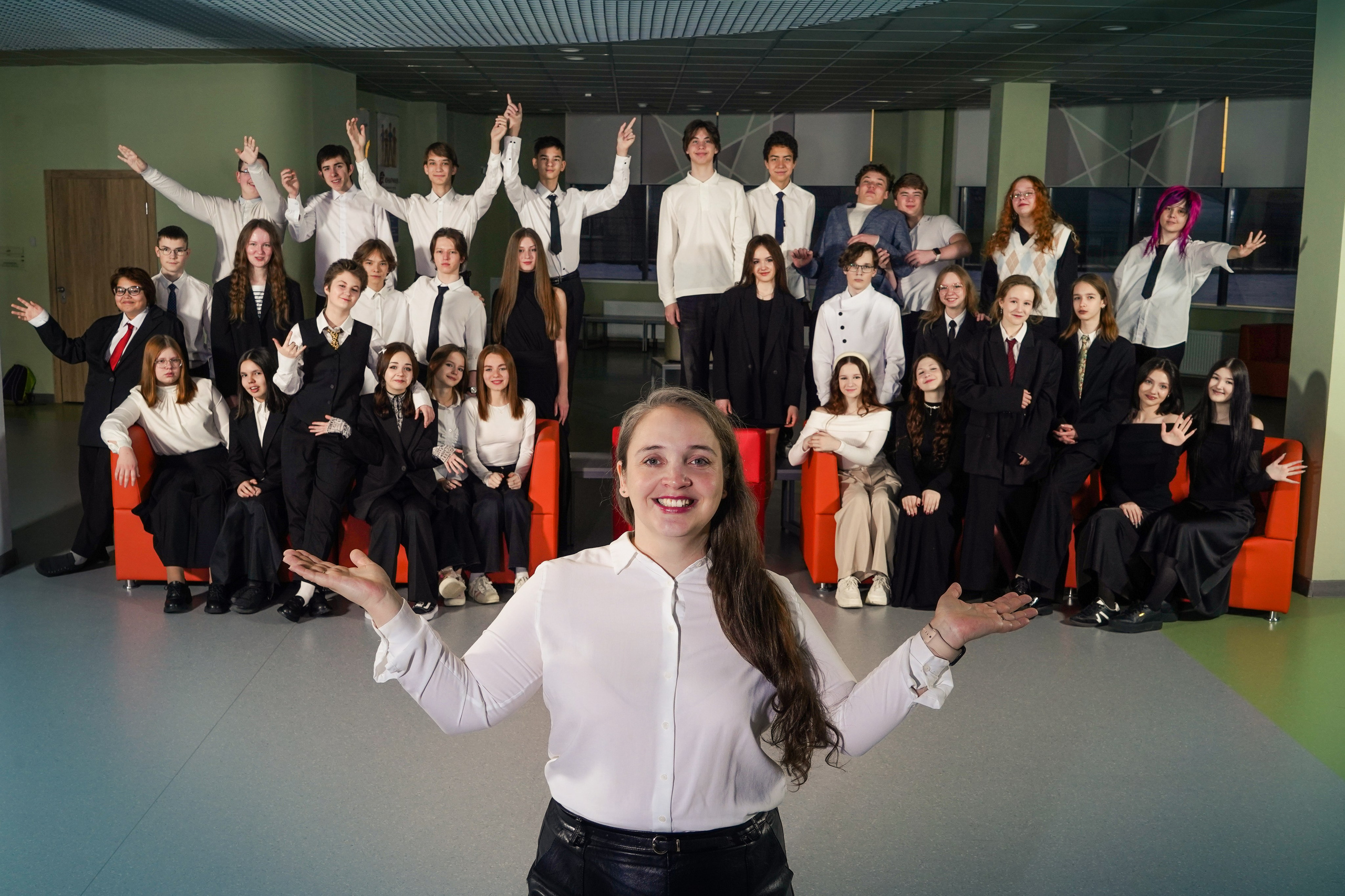 Гимназия № 40, 9 класс. Семейный и портретный фотограф в Екатеринбурге Анна Лобанова
