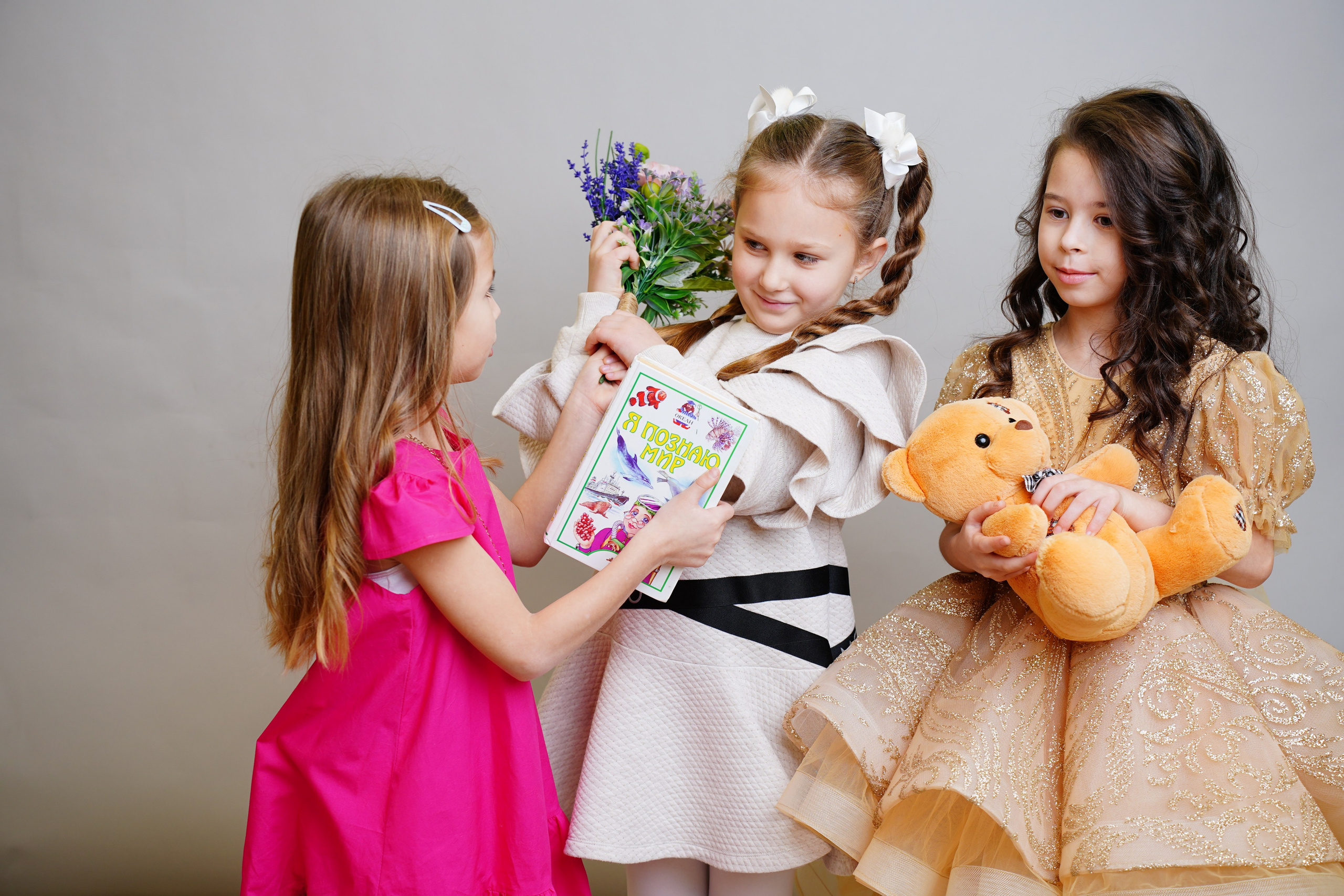 MEMENTO.Выпускные альбомы, школьные, юбилейные и другие книги. Ростов-на-Дону