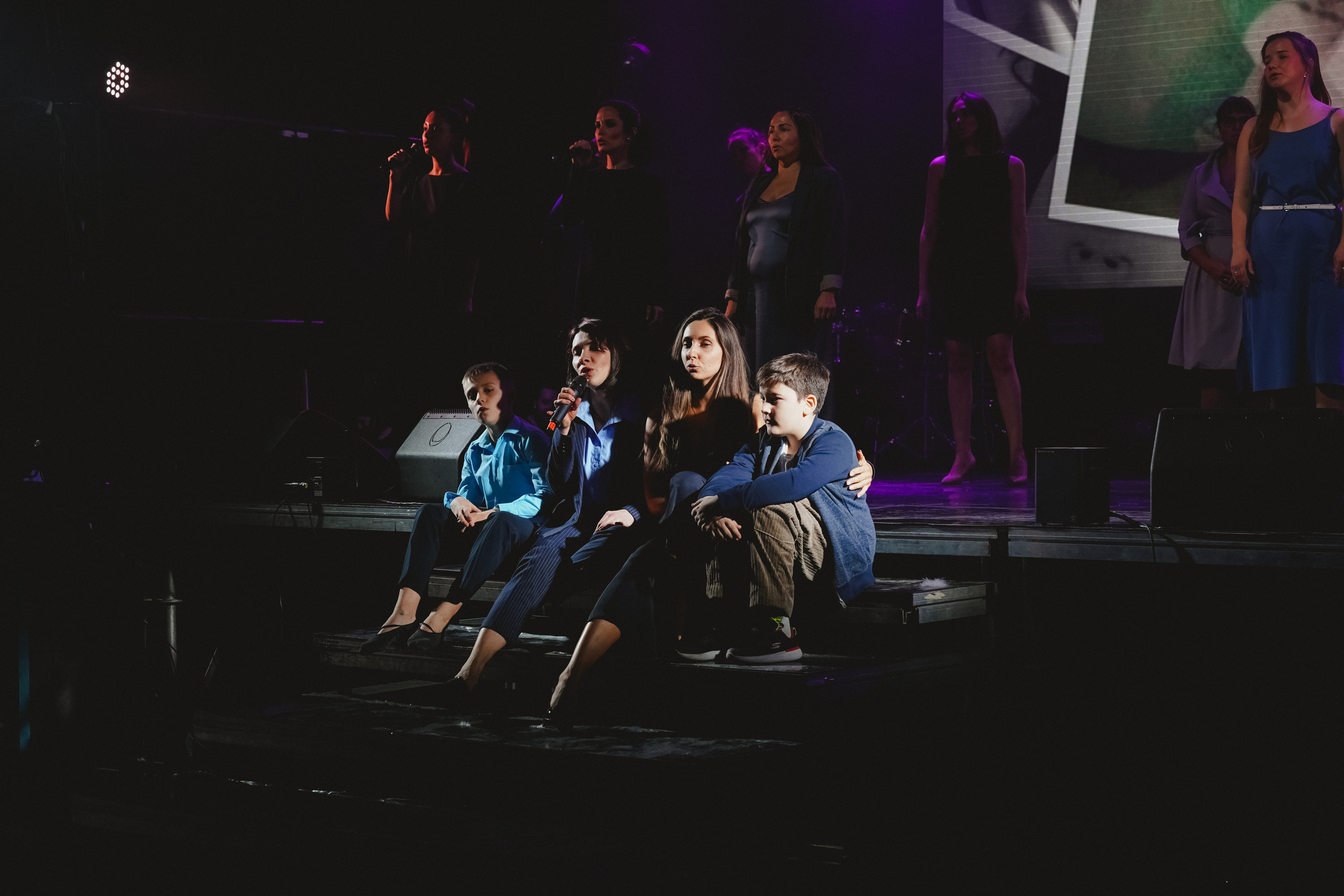 Шоу «Мама — я пришел! ». Фотограф в детский сад в Екатеринбурге, выпускные альбомы Юлия Умерова