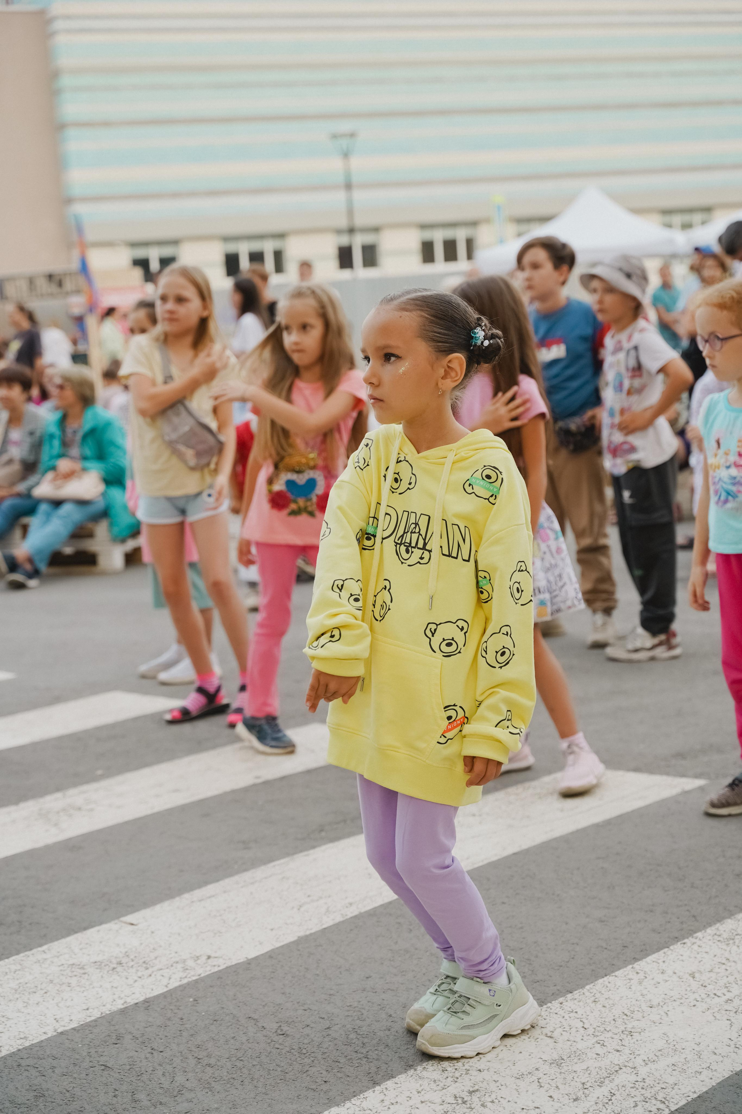 Танцы на тропе. Фотограф в детский сад в Екатеринбурге, выпускные альбомы Юлия Умерова