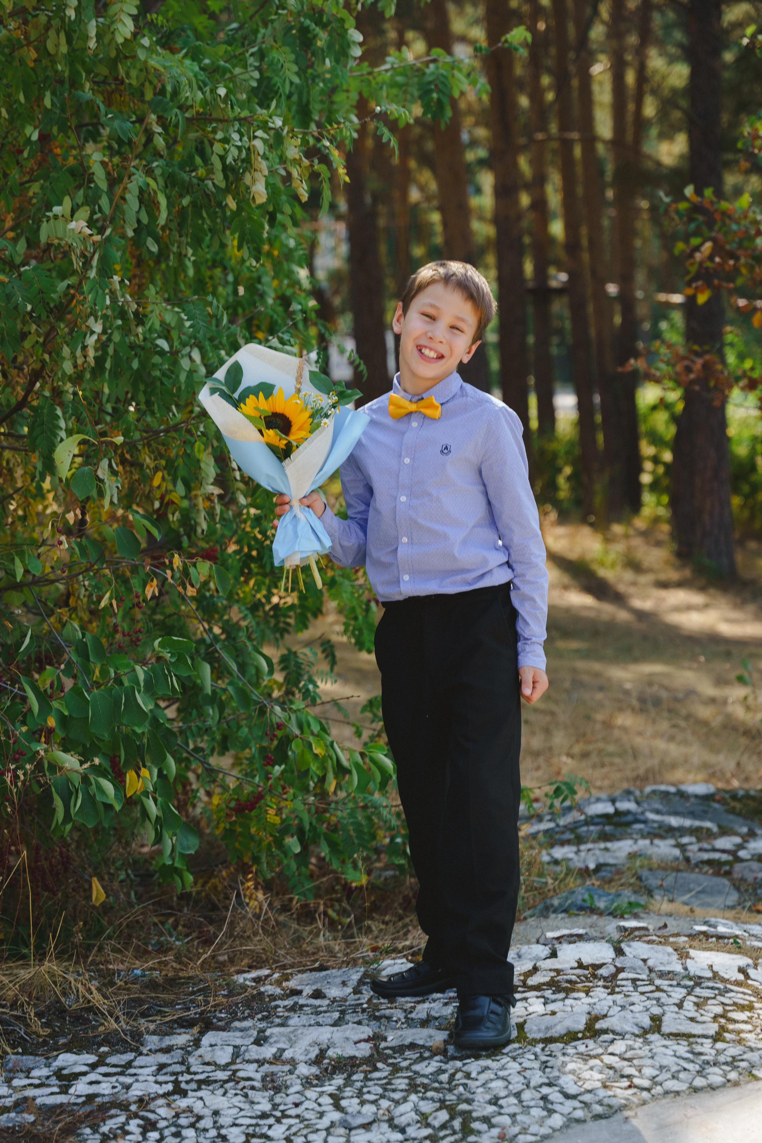 «Снова в школу» фотопроект на улице. Фотограф в детский сад в Екатеринбурге, выпускные альбомы Юлия Умерова