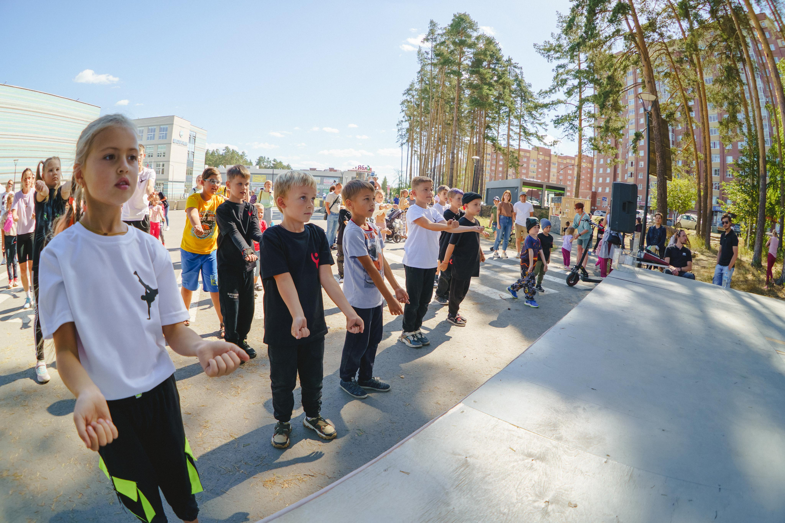 Мастер-классы школы танцев «Crystal». Фотограф в детский сад в Екатеринбурге, выпускные альбомы Юлия Умерова
