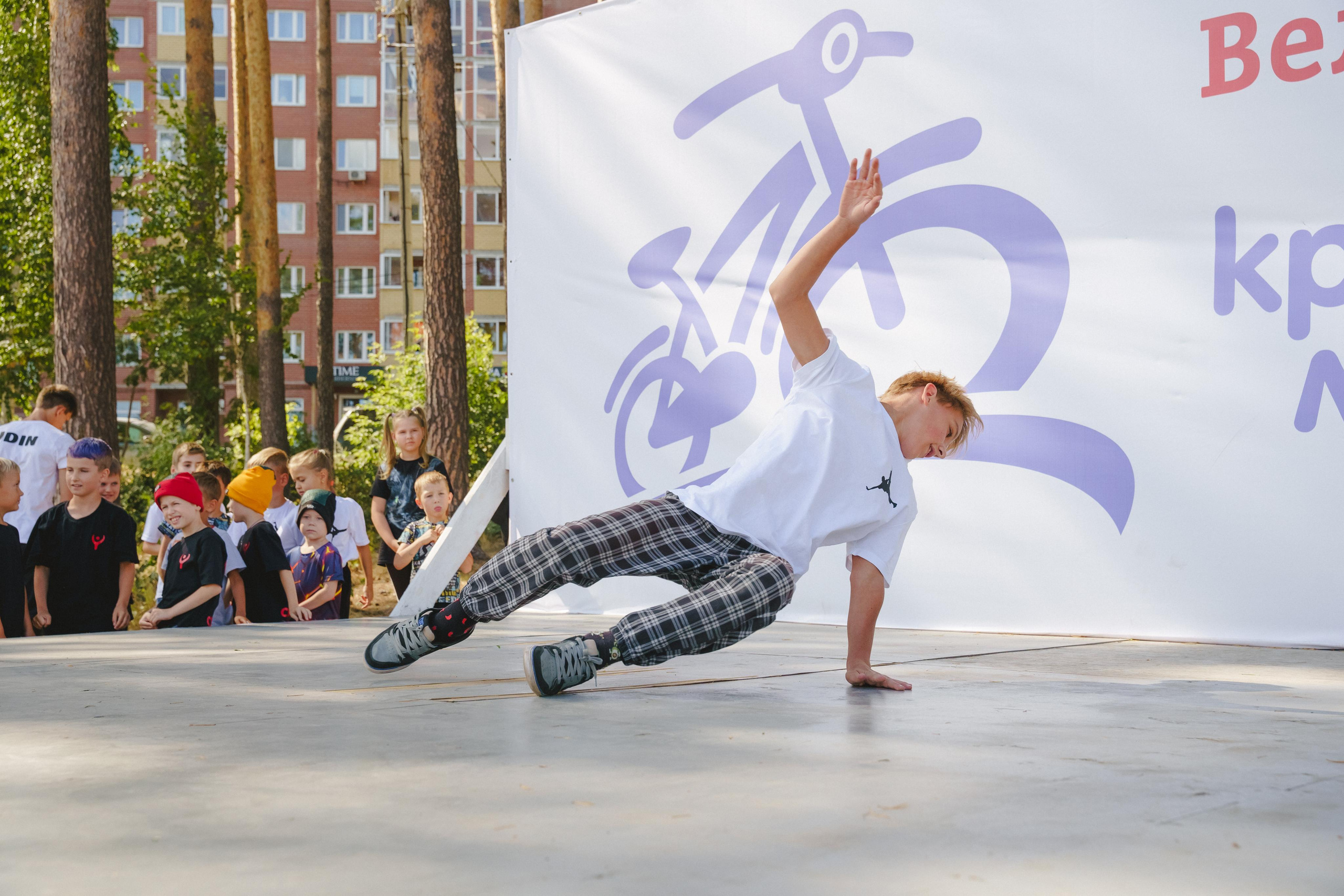 Мастер-классы школы танцев «Crystal». Фотограф в детский сад в Екатеринбурге, выпускные альбомы Юлия Умерова