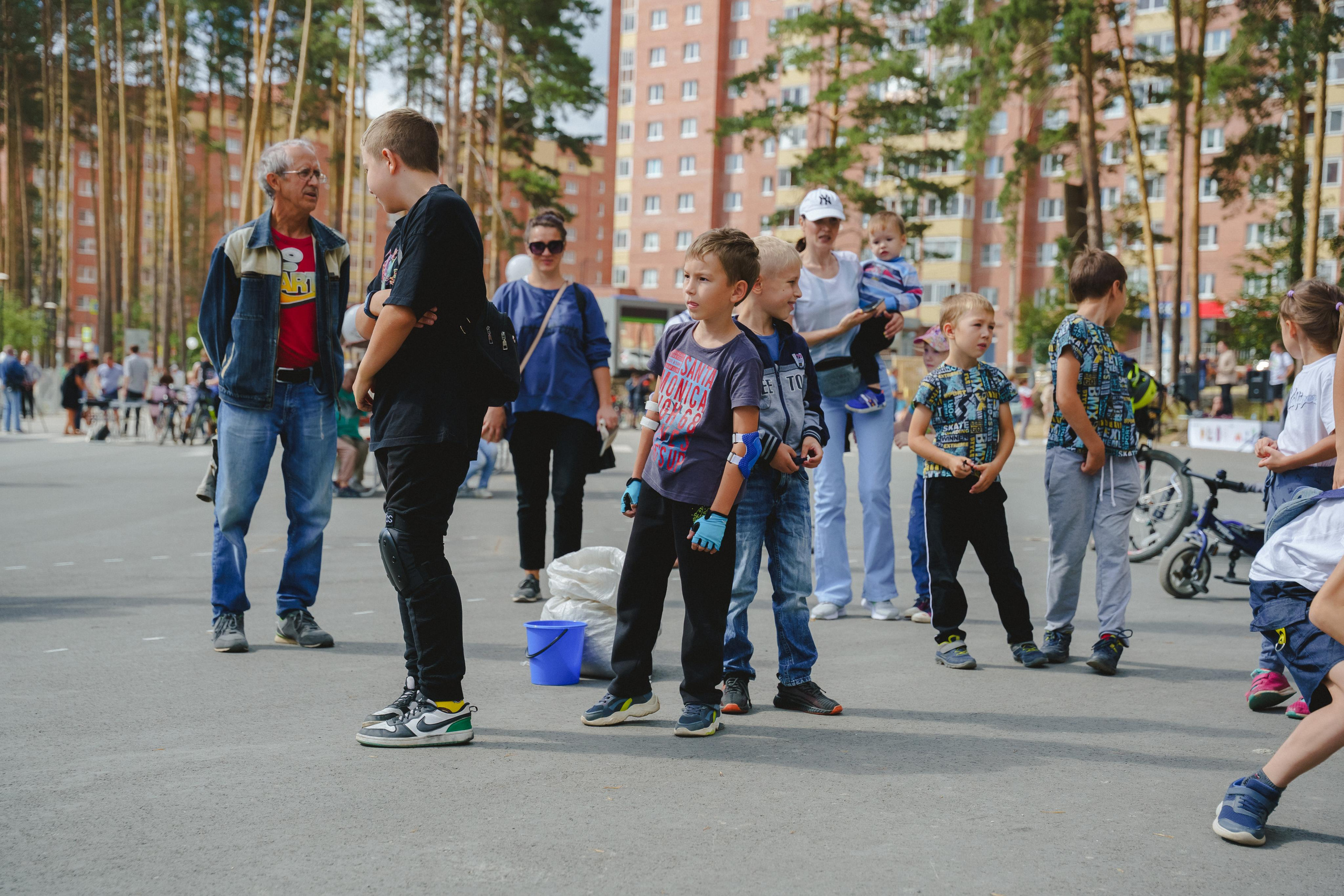 Фотосъемка веселых стартов от компании «Земляне». Фотограф в детский сад в Екатеринбурге, выпускные альбомы Юлия Умерова