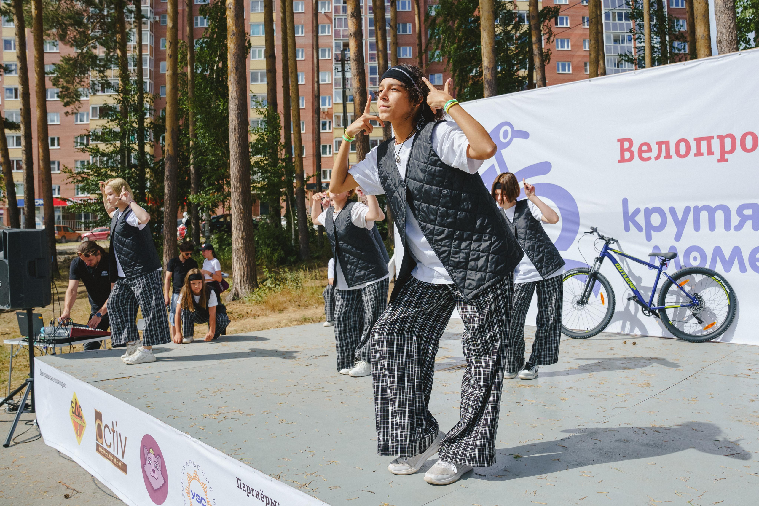 Мастер-классы школы танцев «Crystal». Фотограф в детский сад в Екатеринбурге, выпускные альбомы Юлия Умерова