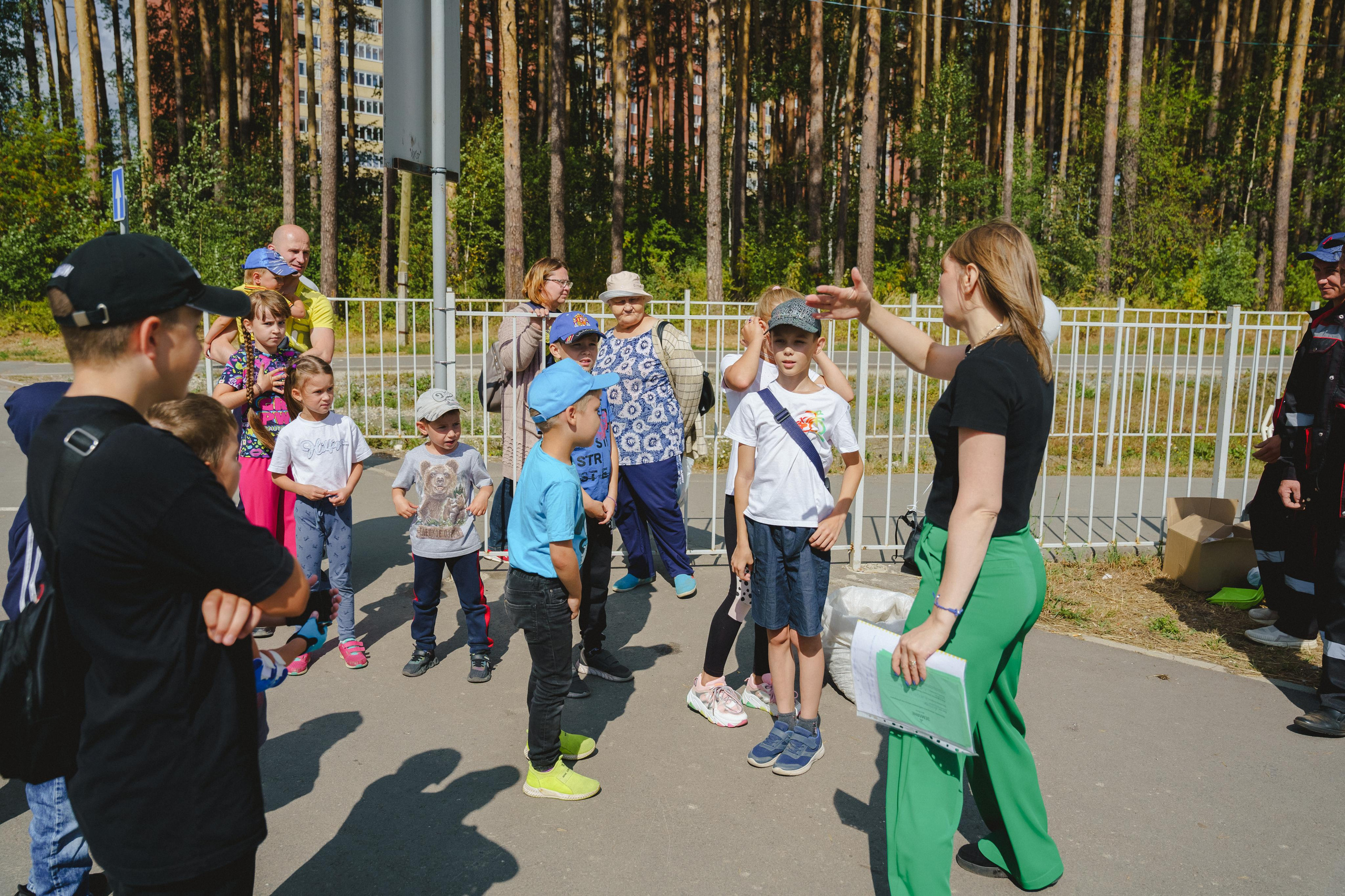 Фотосъемка веселых стартов от компании «Земляне». Фотограф в детский сад в Екатеринбурге, выпускные альбомы Юлия Умерова