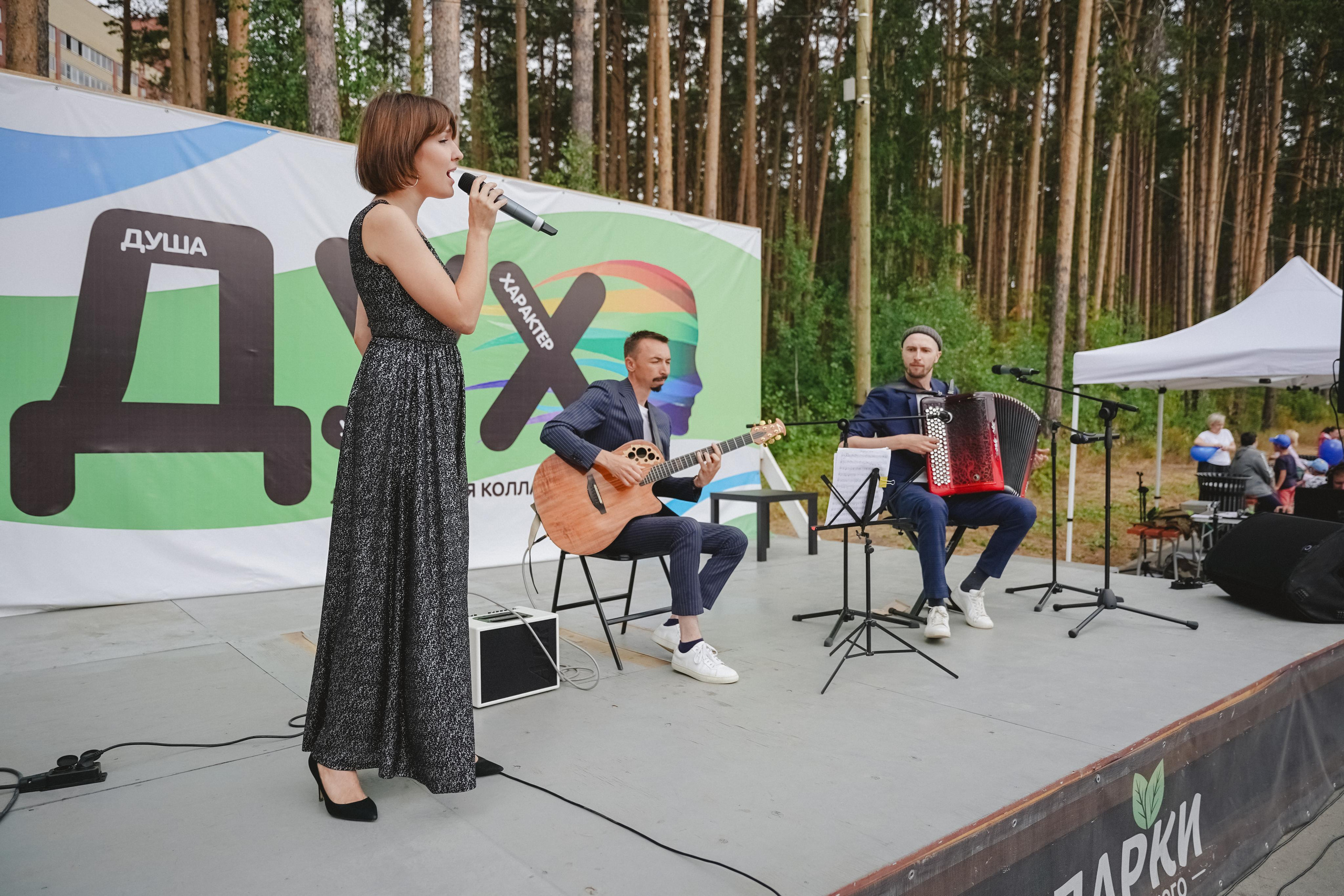 Литературная коллаборация «ДУХ». Фотограф в детский сад в Екатеринбурге, выпускные альбомы Юлия Умерова