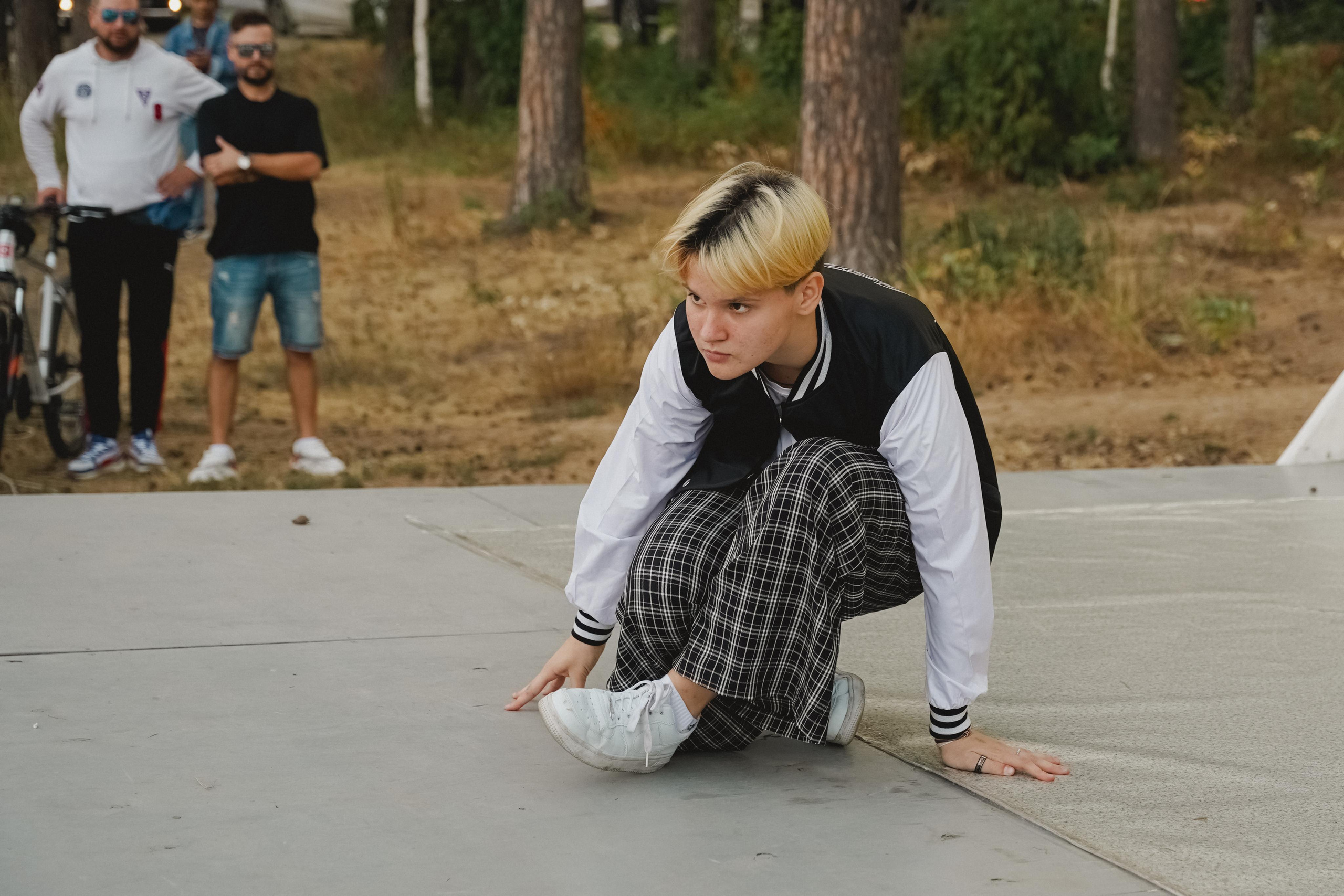 Танцы на тропе. Фотограф в детский сад в Екатеринбурге, выпускные альбомы Юлия Умерова