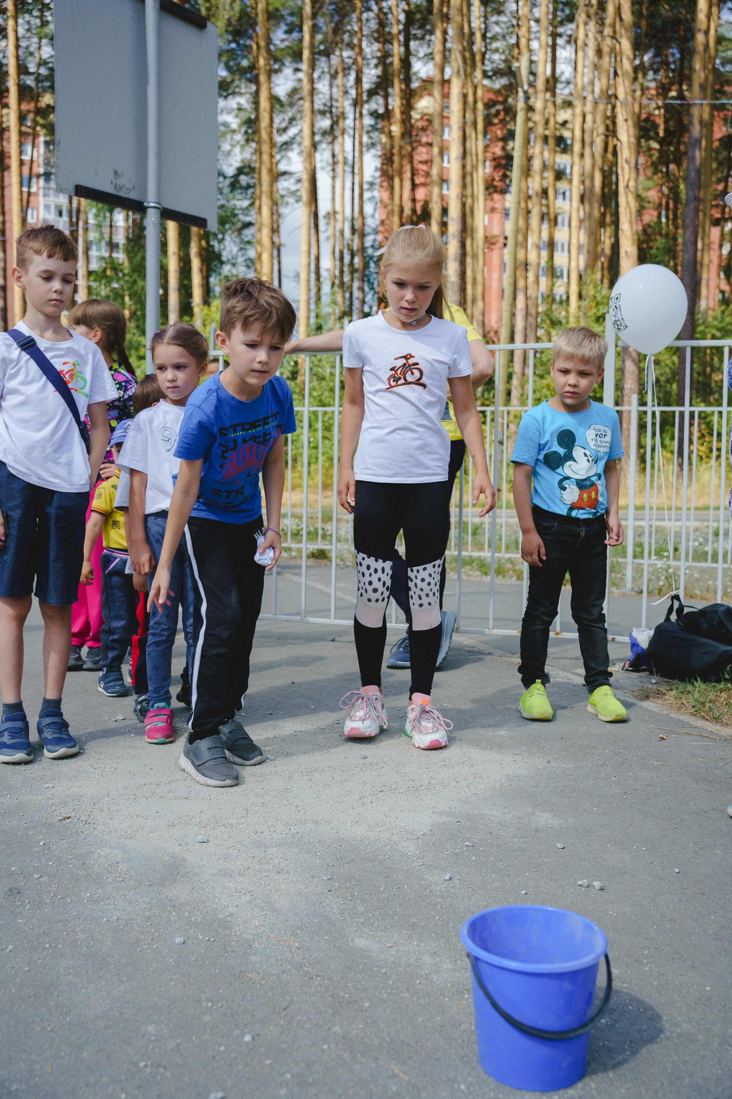 Фотосъемка веселых стартов от компании «Земляне». Фотограф в детский сад в Екатеринбурге, выпускные альбомы Юлия Умерова
