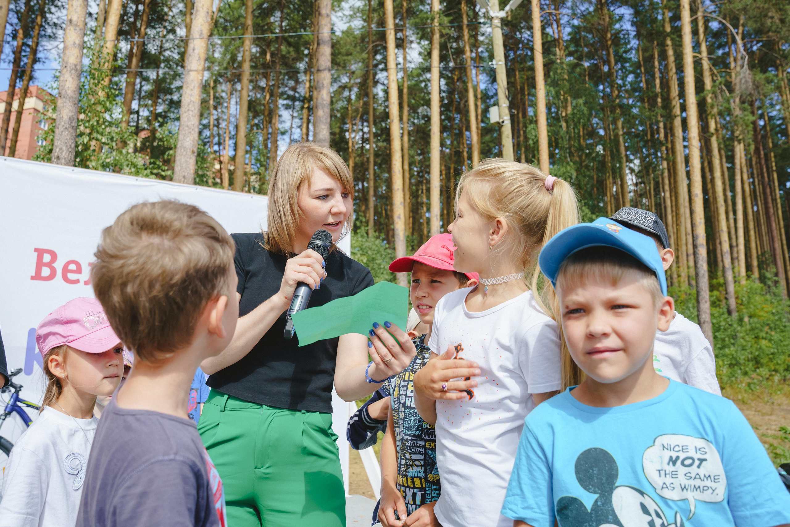 Фотосъемка веселых стартов от компании «Земляне». Фотограф в детский сад в Екатеринбурге, выпускные альбомы Юлия Умерова