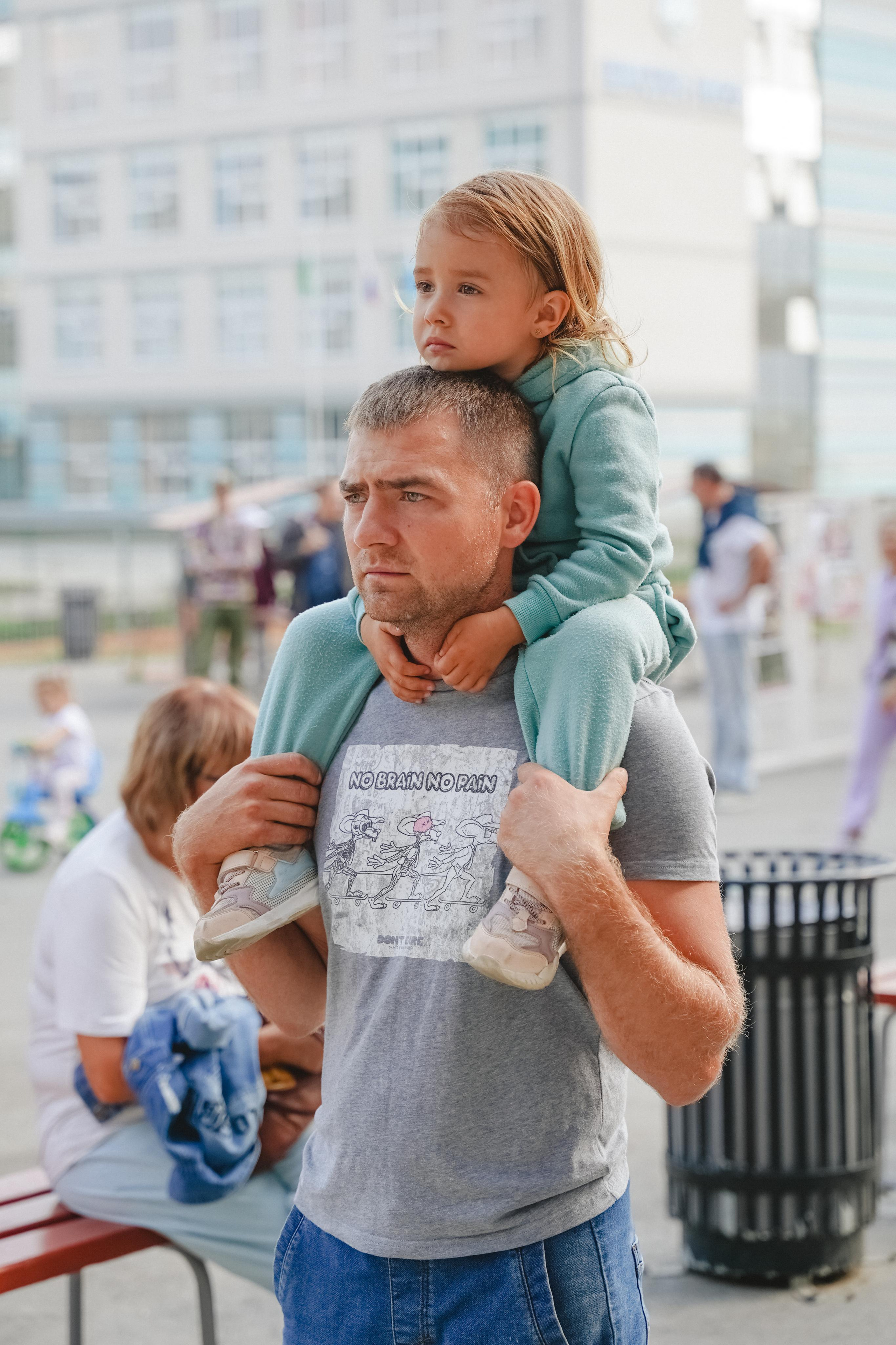 Литературная коллаборация «ДУХ». Фотограф в детский сад в Екатеринбурге, выпускные альбомы Юлия Умерова