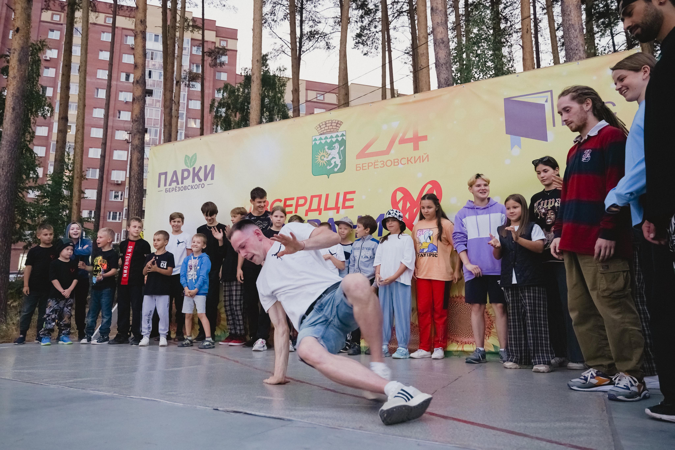 Танцы на тропе. Фотограф в детский сад в Екатеринбурге, выпускные альбомы Юлия Умерова