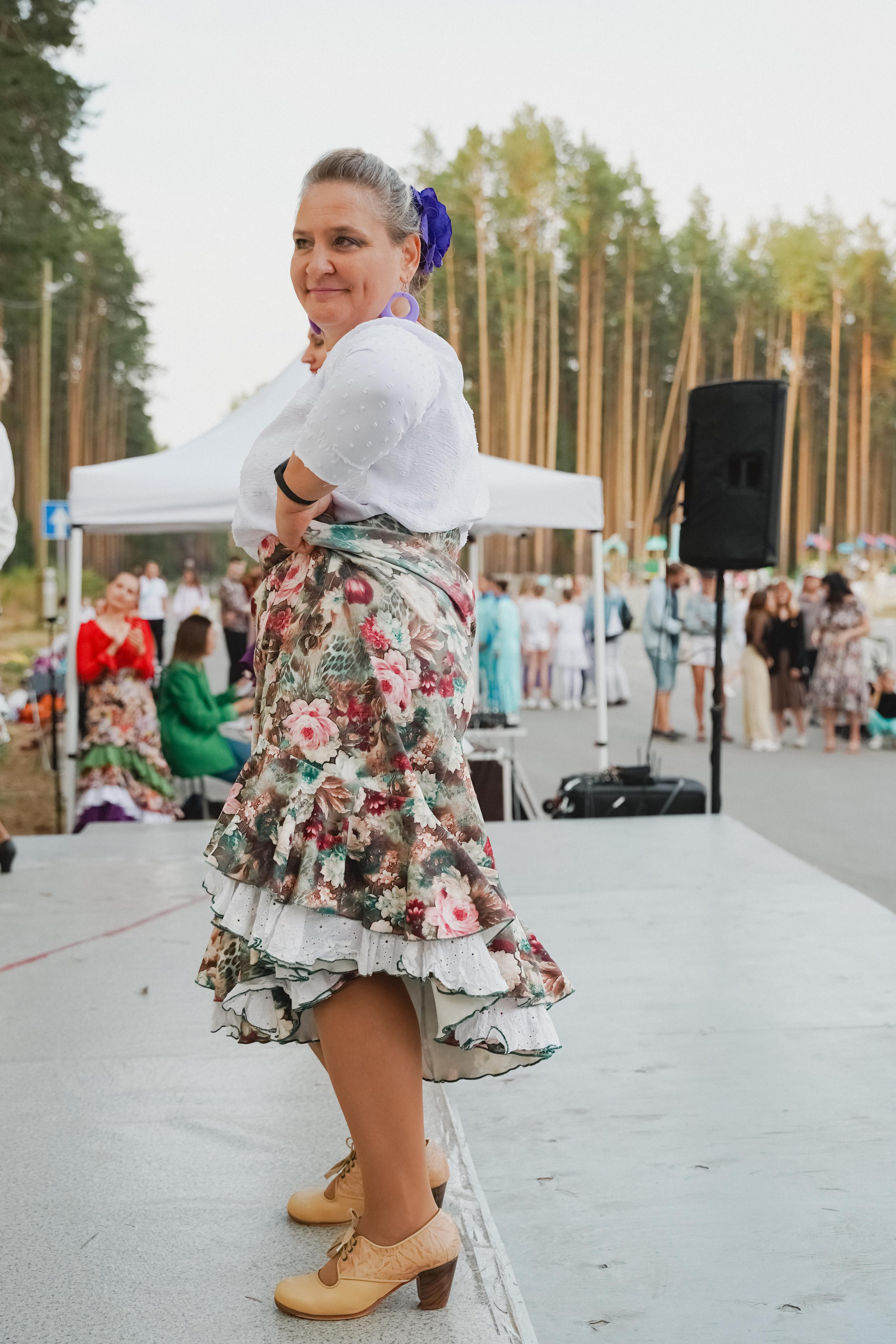 Танцы на тропе. Фотограф в детский сад в Екатеринбурге, выпускные альбомы Юлия Умерова