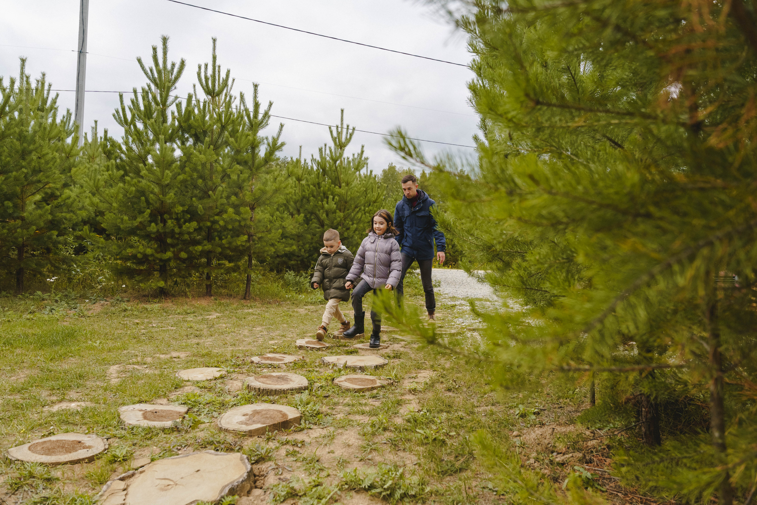 Семейный фотопроект «Уютная осень в ёлках». Фотограф в детский сад в Екатеринбурге, выпускные альбомы Юлия Умерова