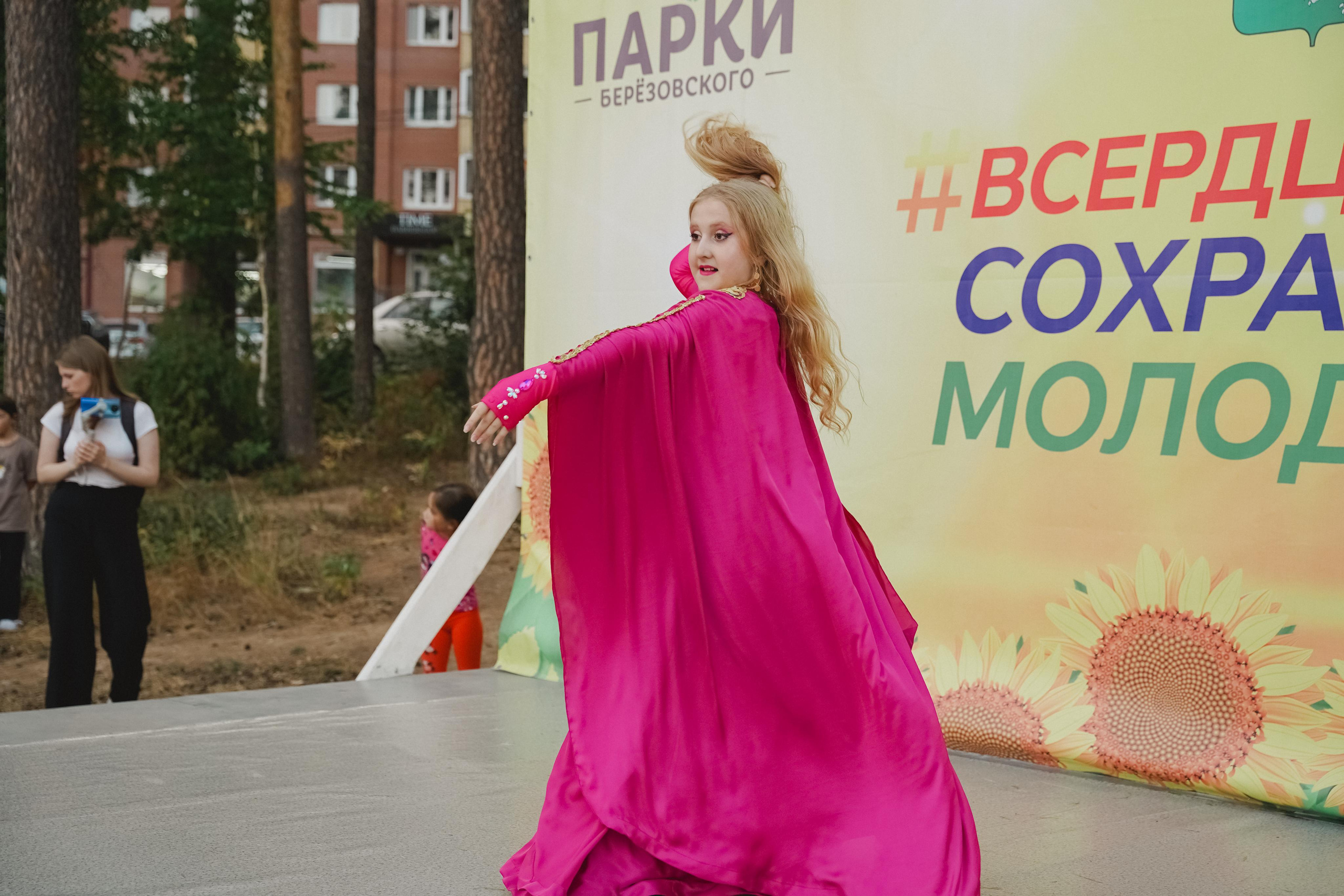 Танцы на тропе. Фотограф в детский сад в Екатеринбурге, выпускные альбомы Юлия Умерова