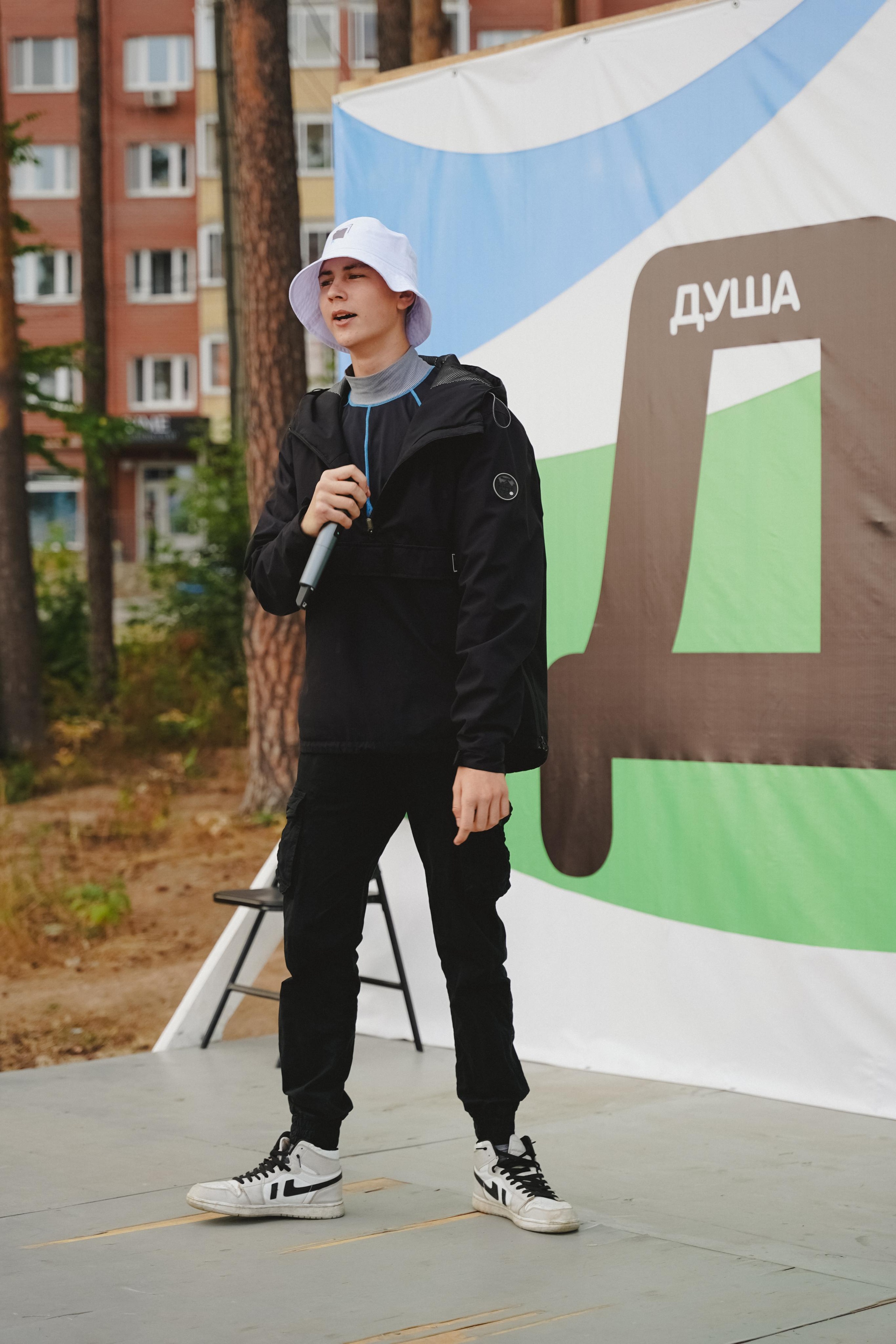 Литературная коллаборация «ДУХ». Фотограф в детский сад в Екатеринбурге, выпускные альбомы Юлия Умерова