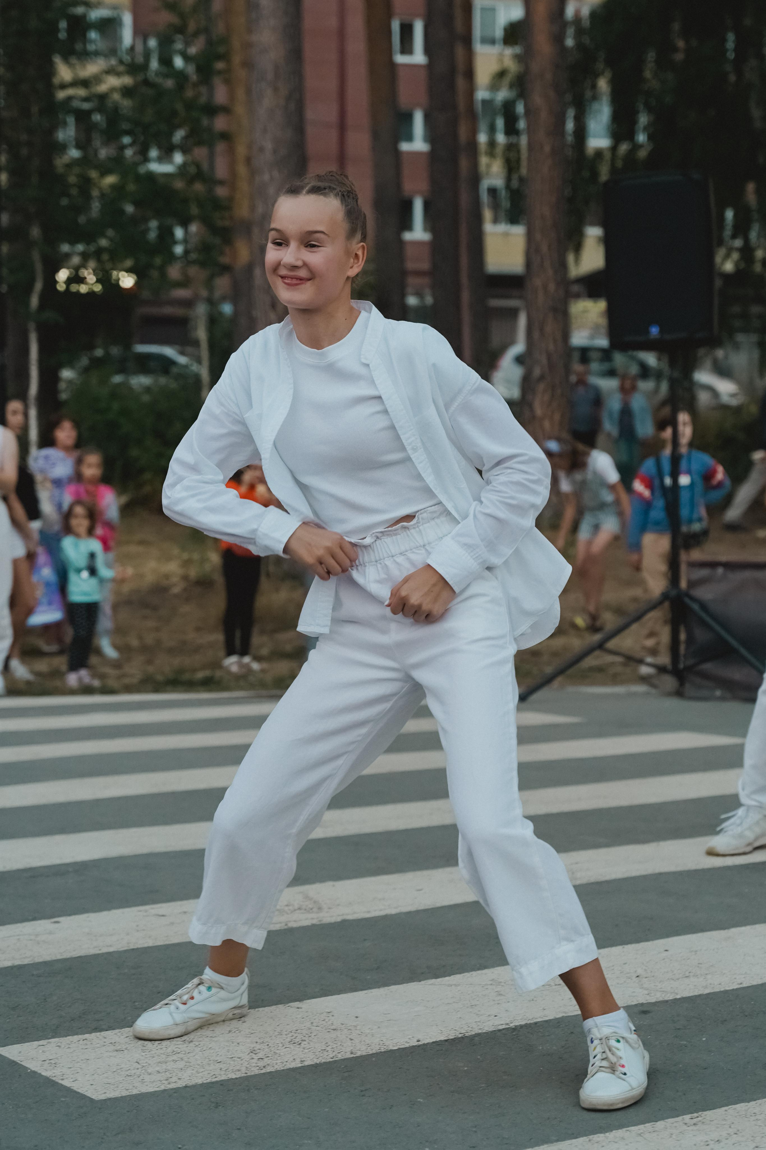 Танцы на тропе. Фотограф в детский сад в Екатеринбурге, выпускные альбомы Юлия Умерова