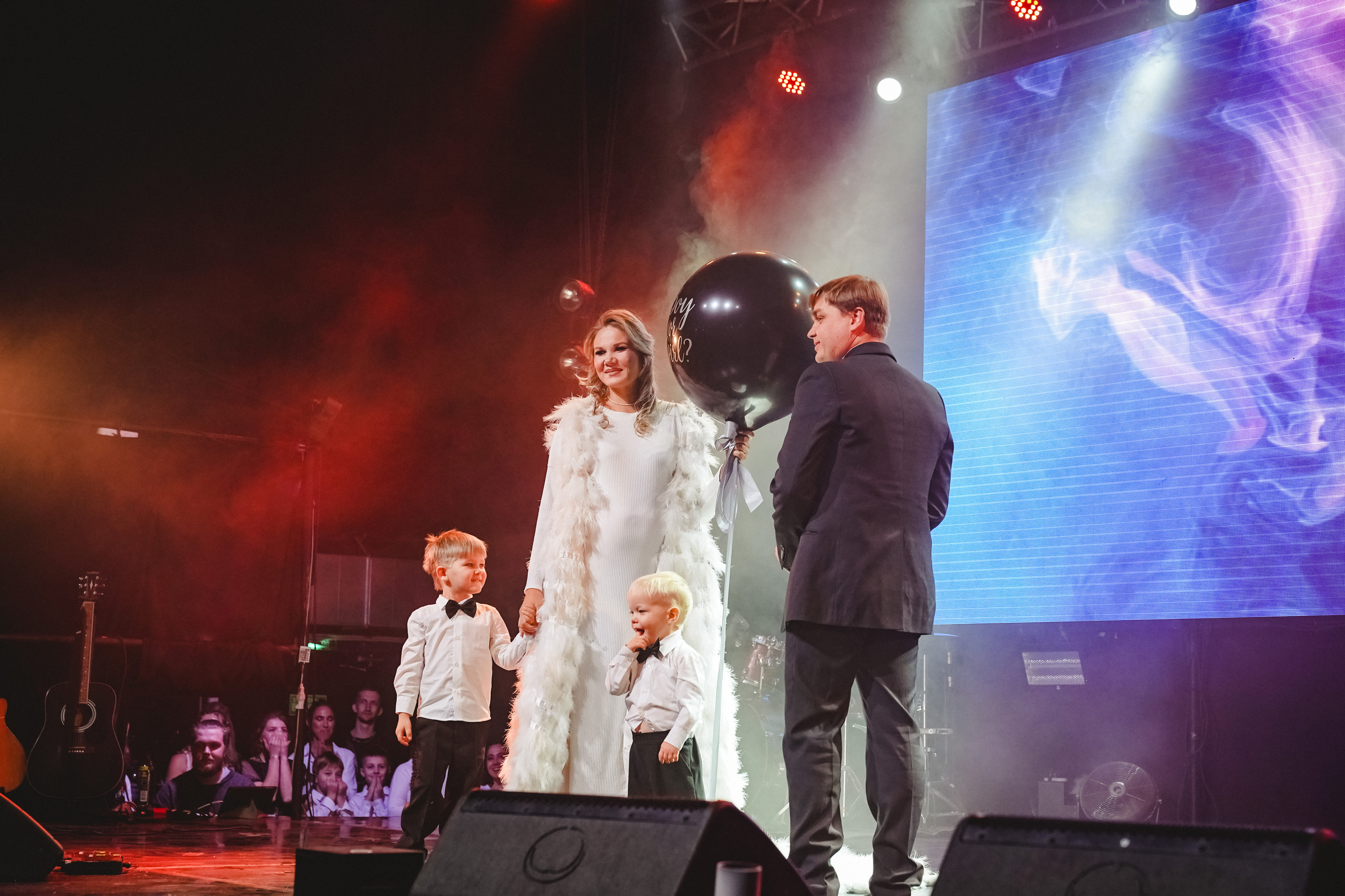 Шоу «Мама — я пришел! ». Фотограф в детский сад в Екатеринбурге, выпускные альбомы Юлия Умерова