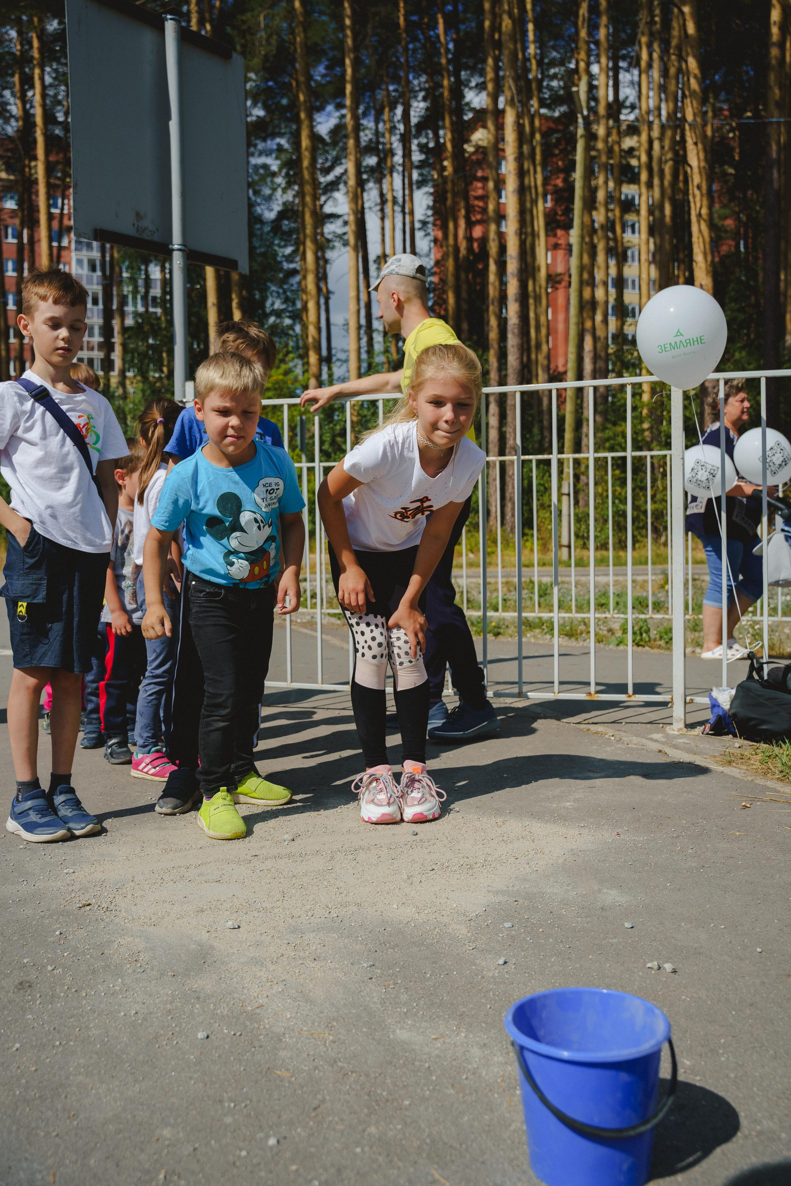 Фотосъемка веселых стартов от компании «Земляне». Фотограф в детский сад в Екатеринбурге, выпускные альбомы Юлия Умерова