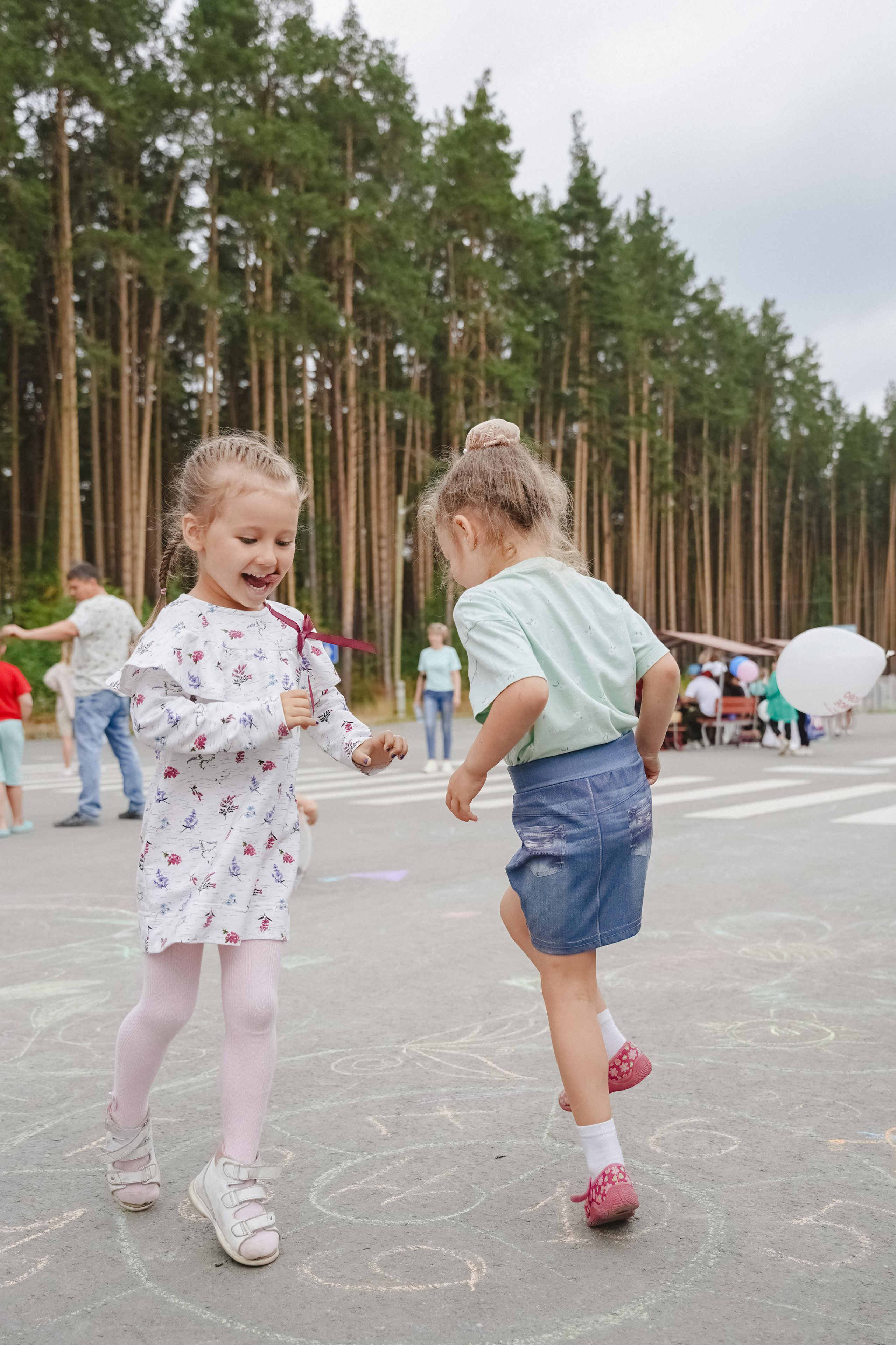 Литературная коллаборация «ДУХ». Фотограф в детский сад в Екатеринбурге, выпускные альбомы Юлия Умерова