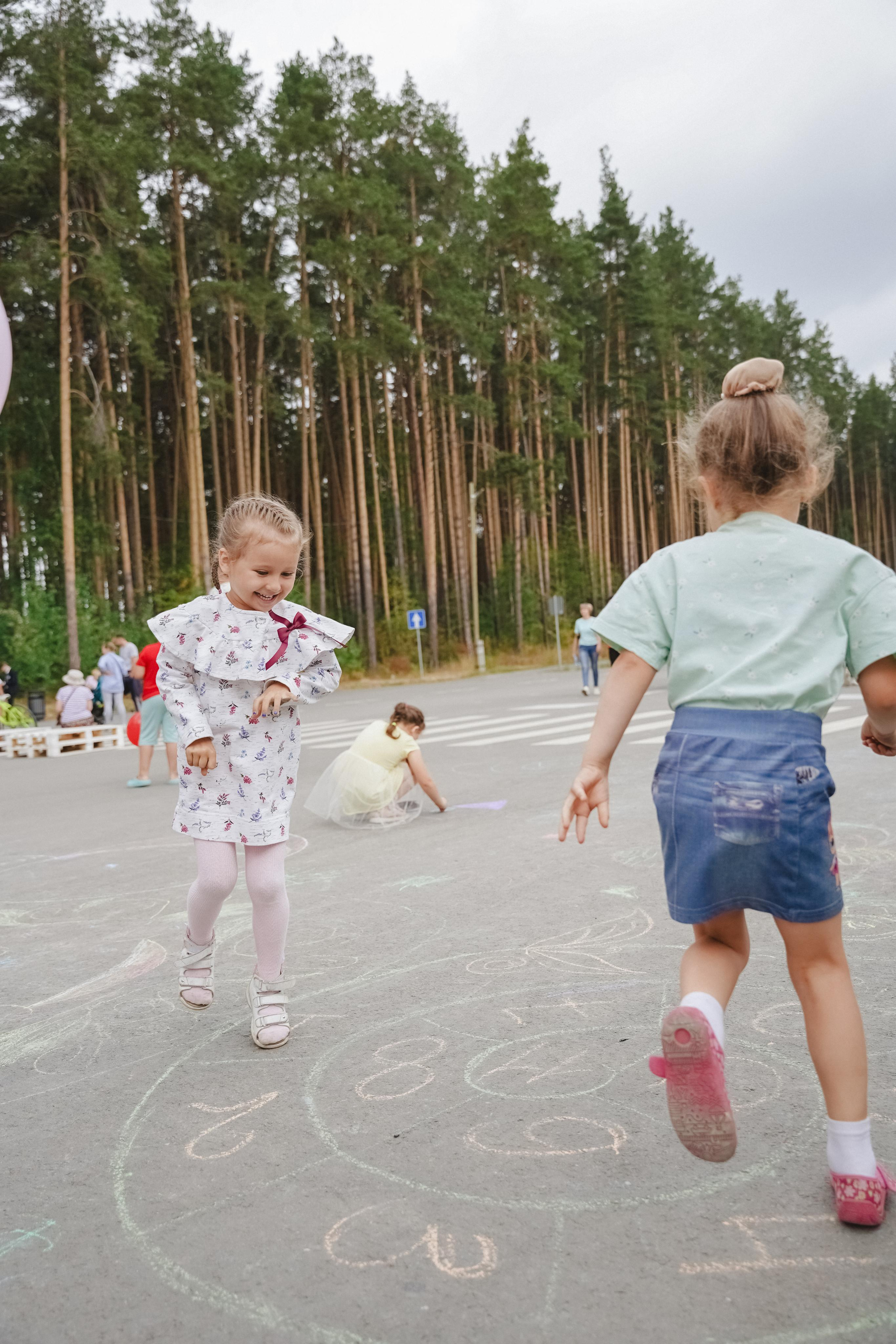 Литературная коллаборация «ДУХ». Фотограф в детский сад в Екатеринбурге, выпускные альбомы Юлия Умерова