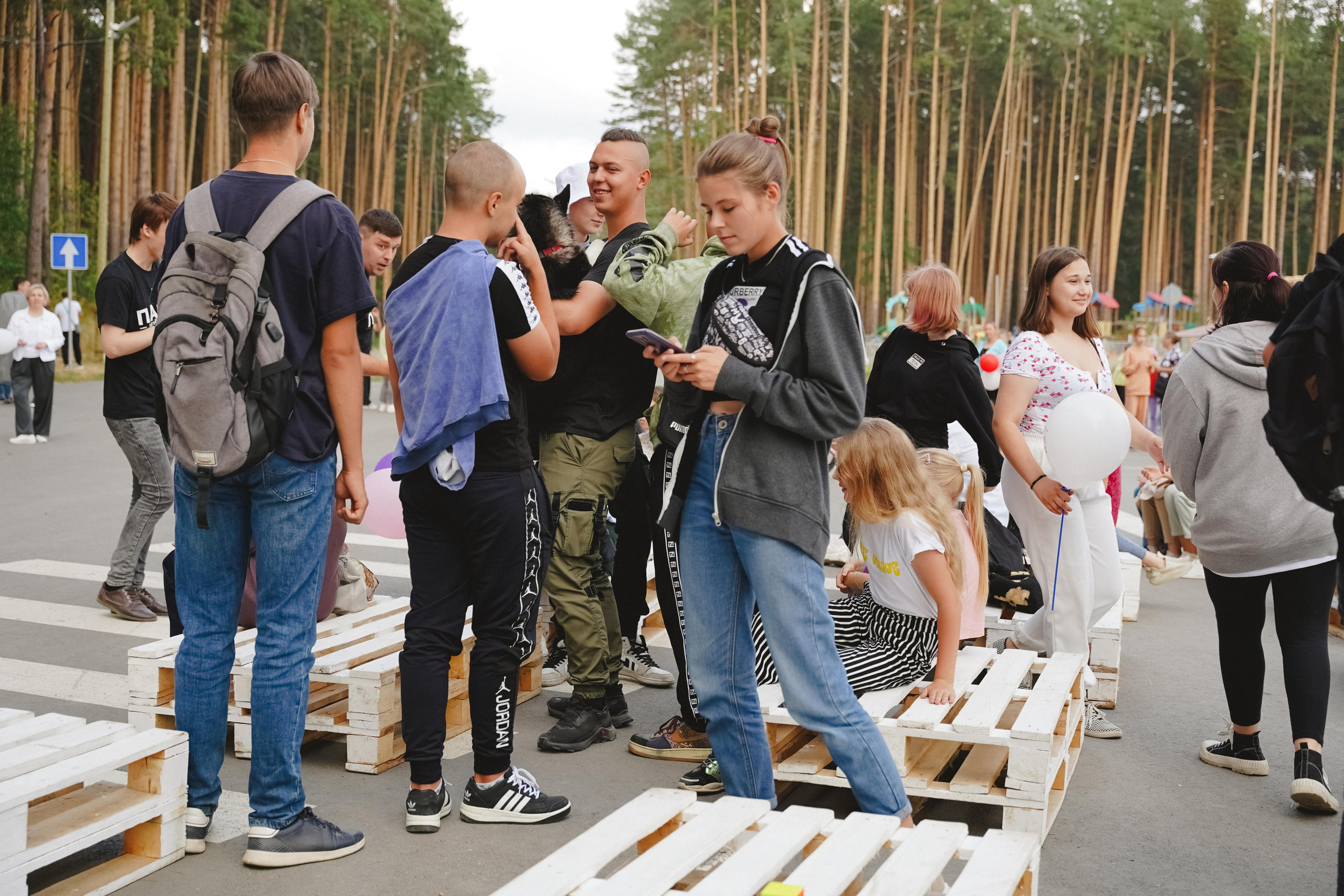 Литературная коллаборация «ДУХ». Фотограф в детский сад в Екатеринбурге, выпускные альбомы Юлия Умерова