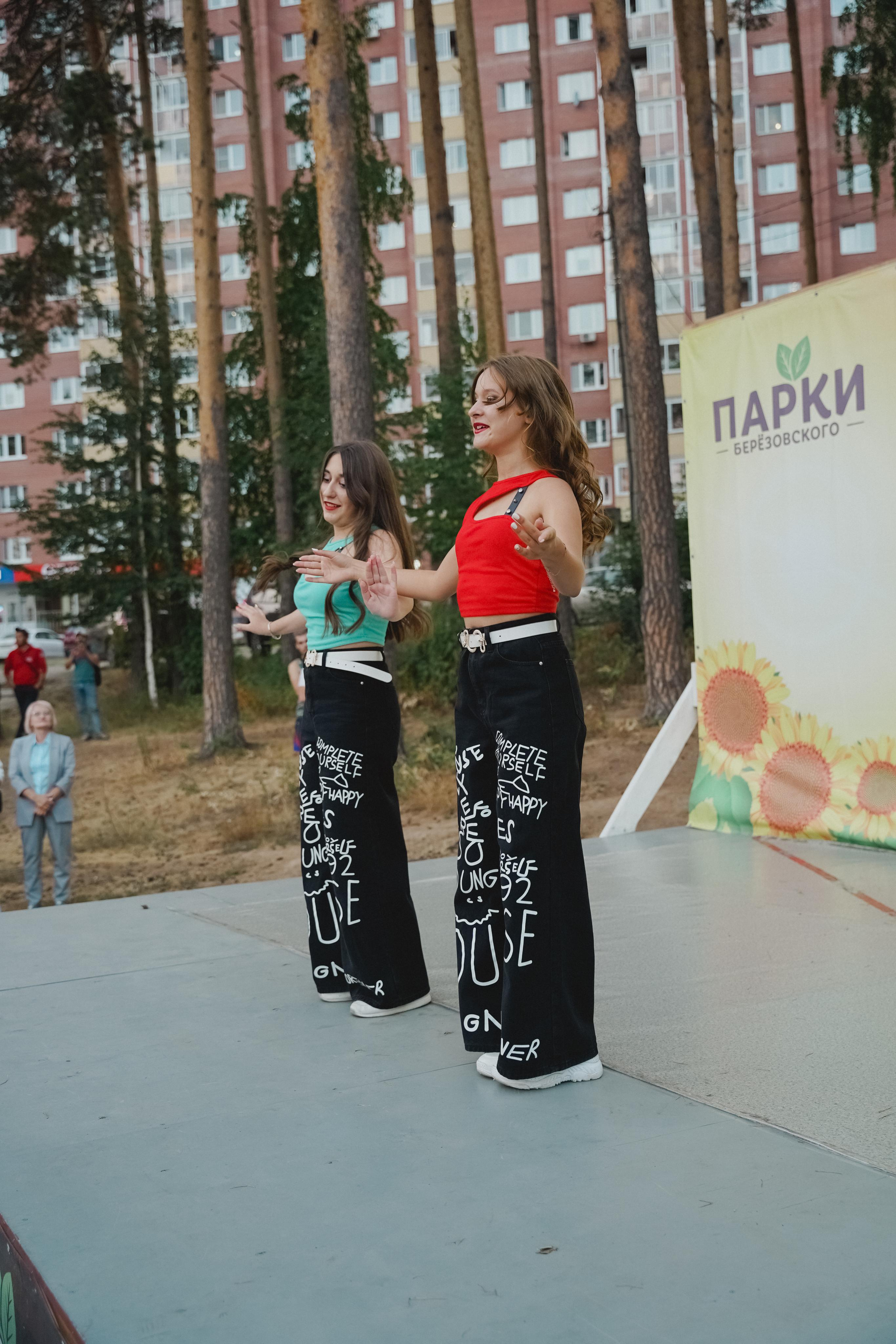Танцы на тропе. Фотограф в детский сад в Екатеринбурге, выпускные альбомы Юлия Умерова