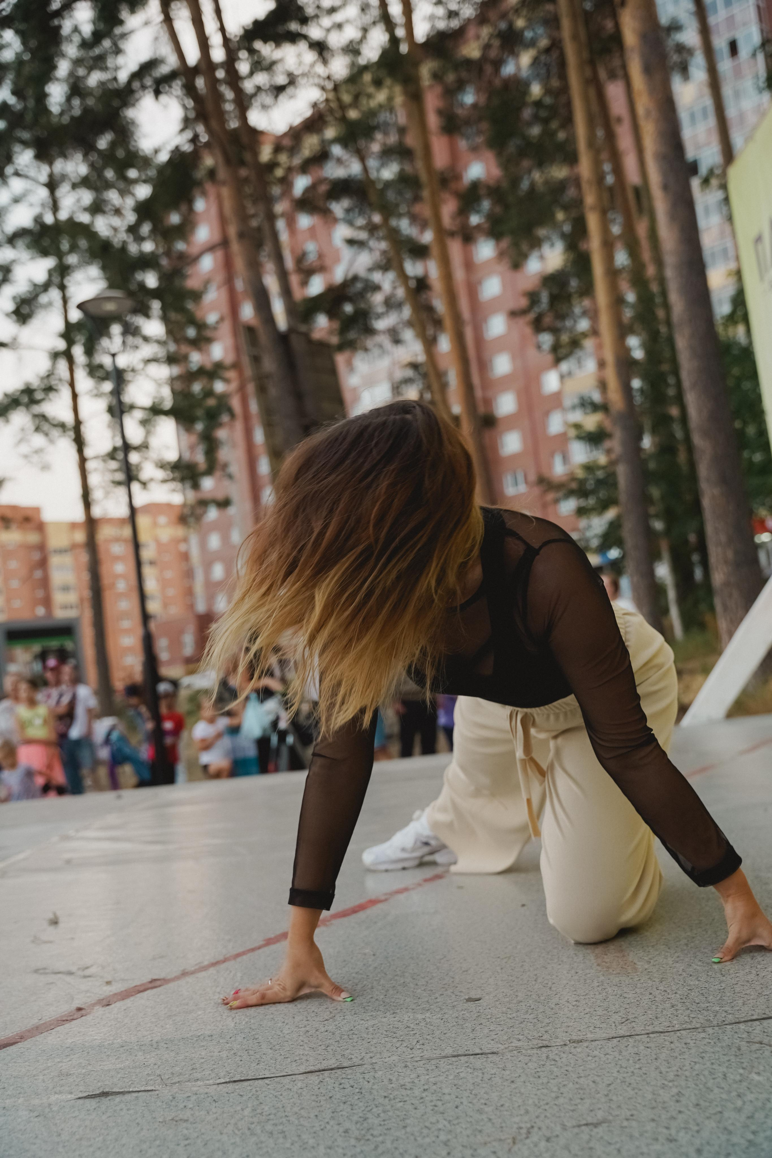 Танцы на тропе. Фотограф в детский сад в Екатеринбурге, выпускные альбомы Юлия Умерова