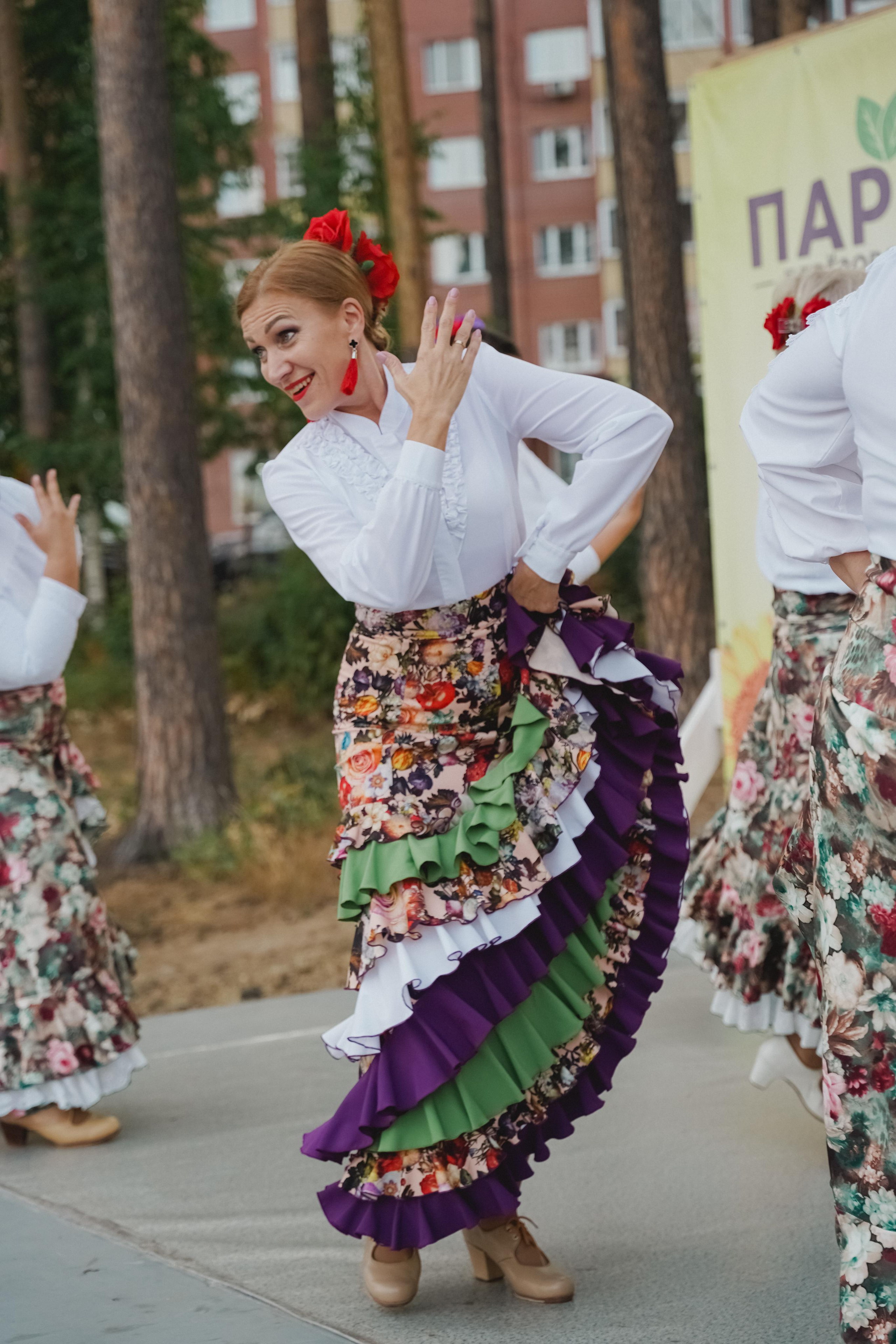 Танцы на тропе. Фотограф в детский сад в Екатеринбурге, выпускные альбомы Юлия Умерова