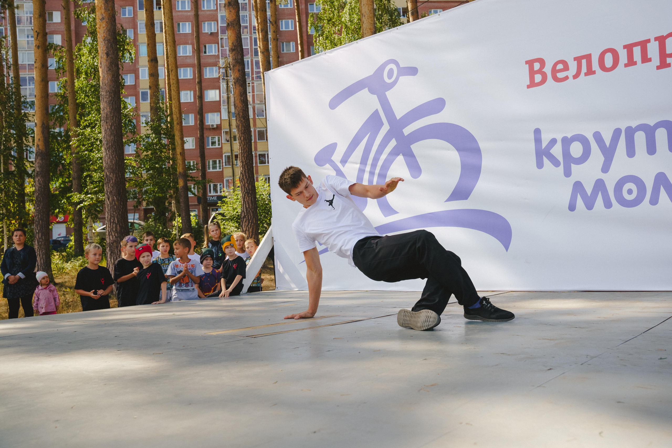 Мастер-классы школы танцев «Crystal». Фотограф в детский сад в Екатеринбурге, выпускные альбомы Юлия Умерова
