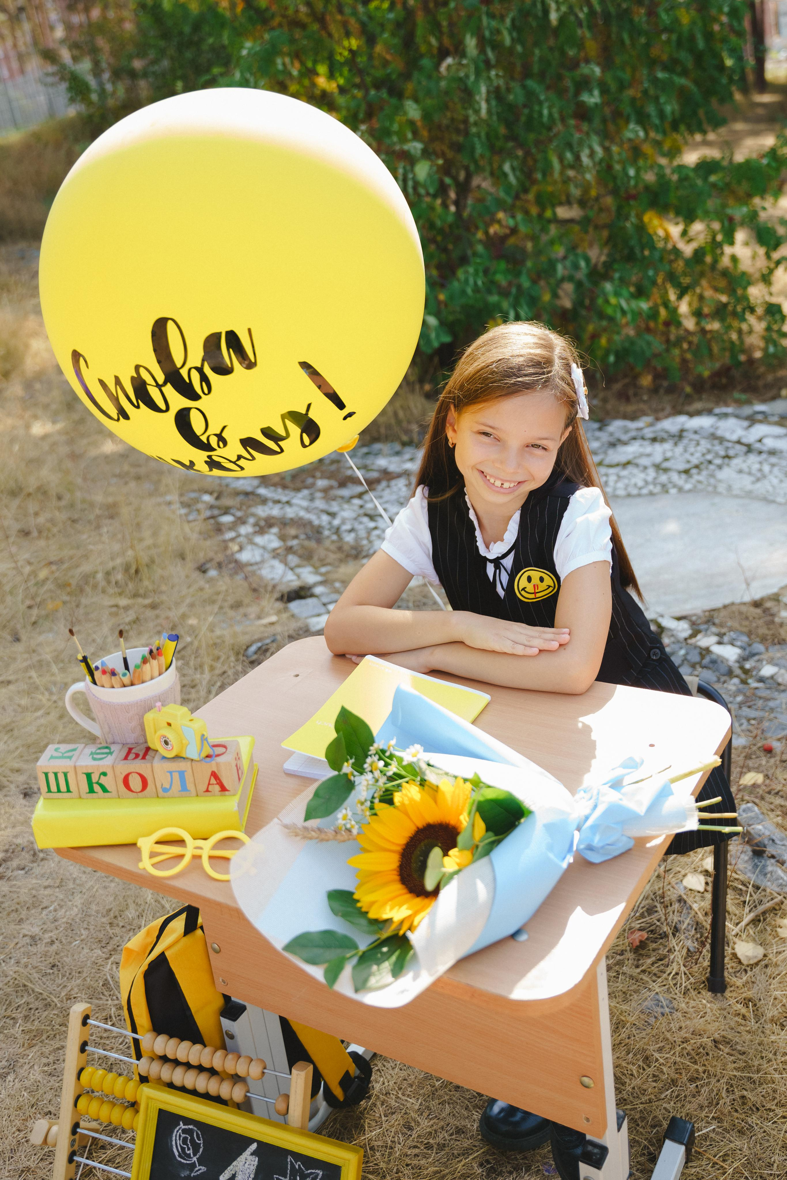 «Снова в школу» фотопроект на улице. Фотограф в детский сад в Екатеринбурге, выпускные альбомы Юлия Умерова