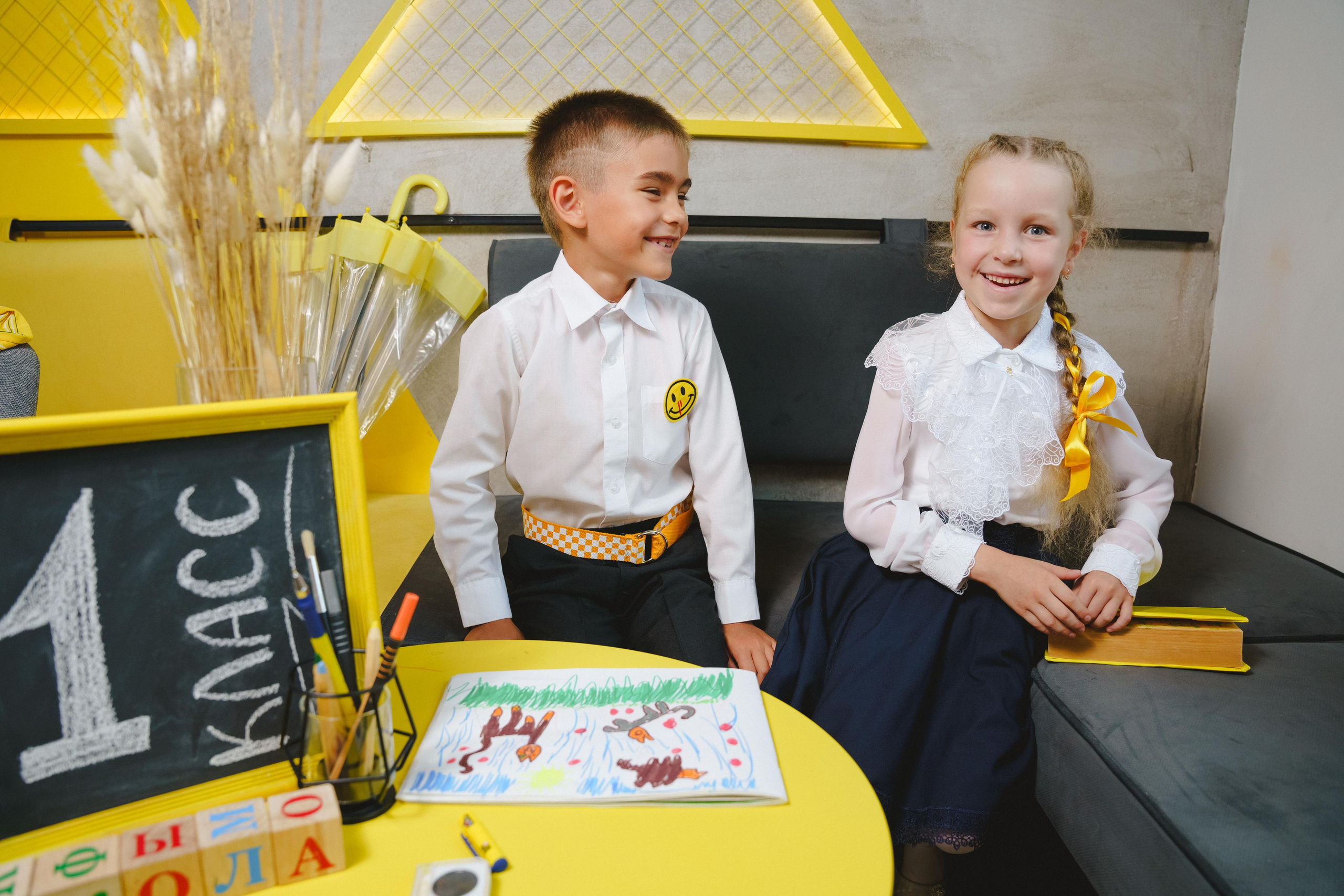 Школьный фотопроект. Фотограф Юлия Умерова. Фотограф в детский сад в Екатеринбурге, выпускные альбомы Юлия Умерова