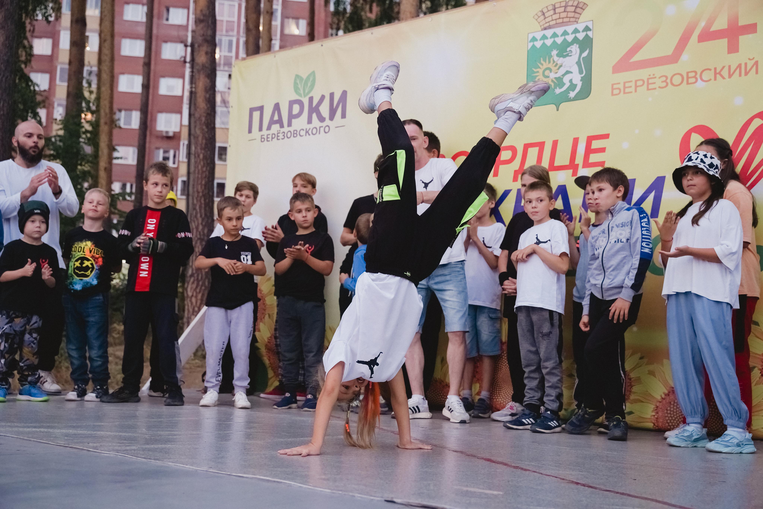 Танцы на тропе. Фотограф в детский сад в Екатеринбурге, выпускные альбомы Юлия Умерова