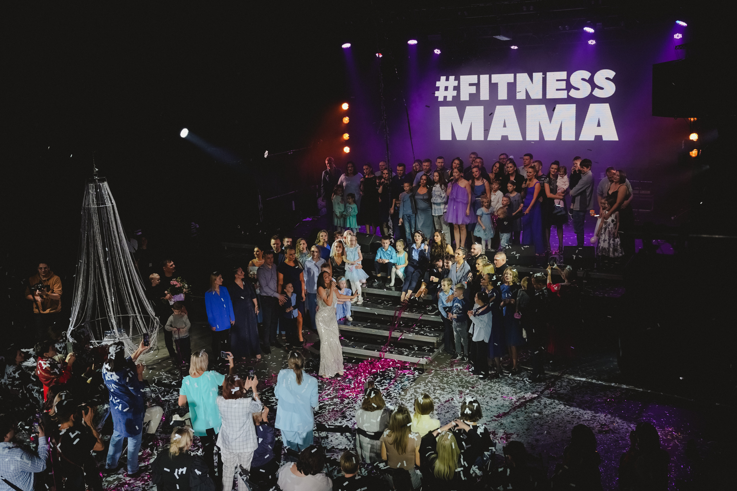 Шоу «Мама — я пришел! ». Фотограф в детский сад в Екатеринбурге, выпускные альбомы Юлия Умерова