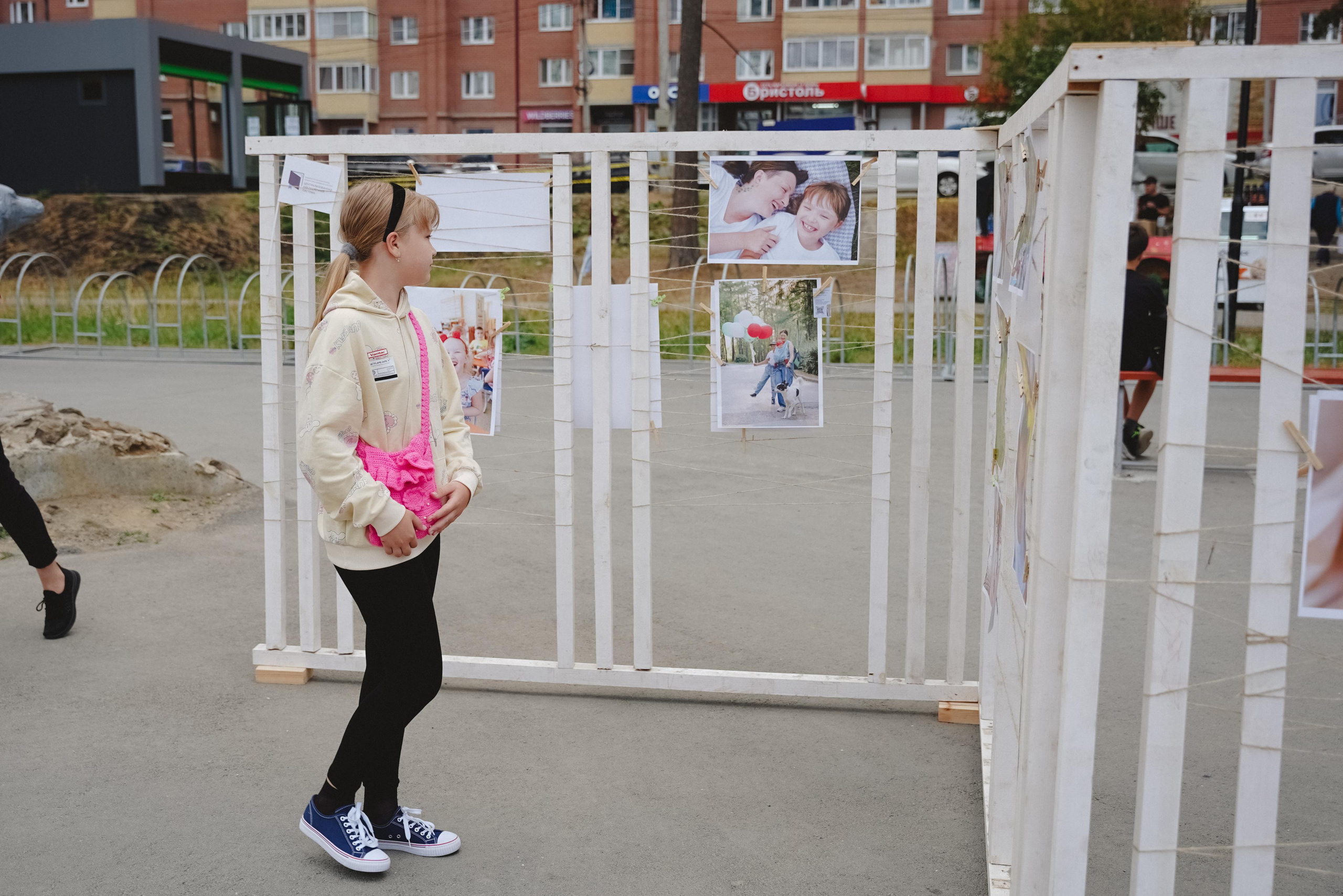 Литературная коллаборация «ДУХ». Фотограф в детский сад в Екатеринбурге, выпускные альбомы Юлия Умерова