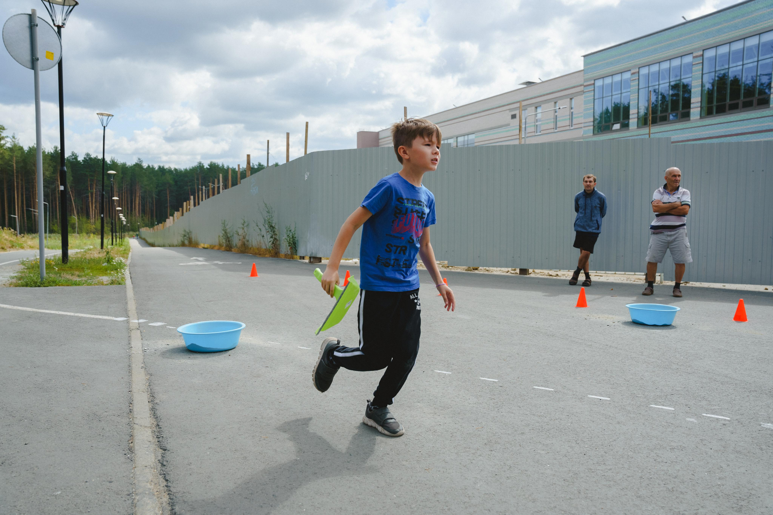 Фотосъемка веселых стартов от компании «Земляне». Фотограф в детский сад в Екатеринбурге, выпускные альбомы Юлия Умерова