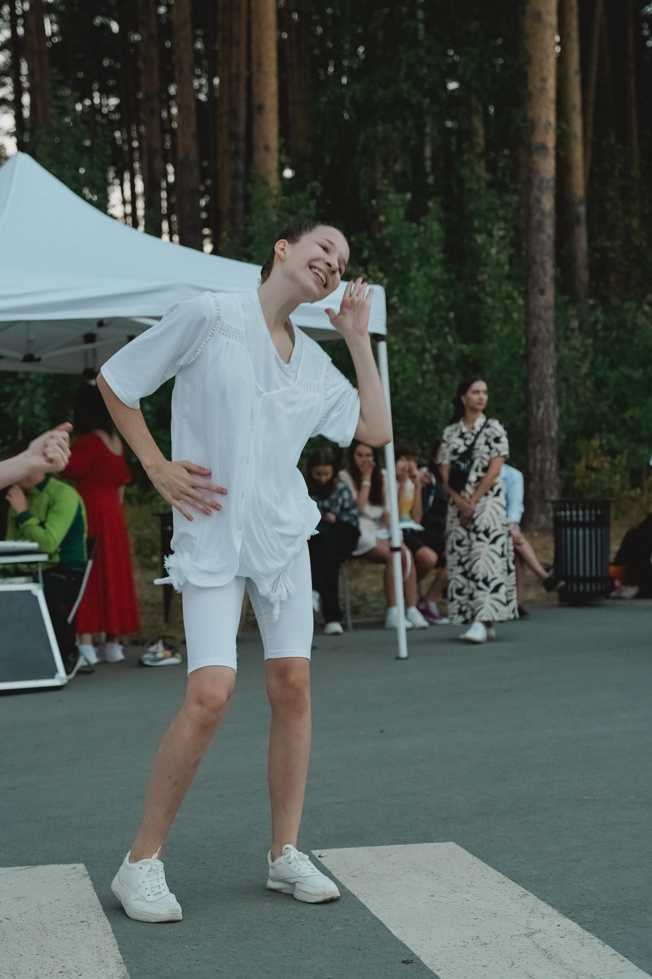 Танцы на тропе. Фотограф в детский сад в Екатеринбурге, выпускные альбомы Юлия Умерова