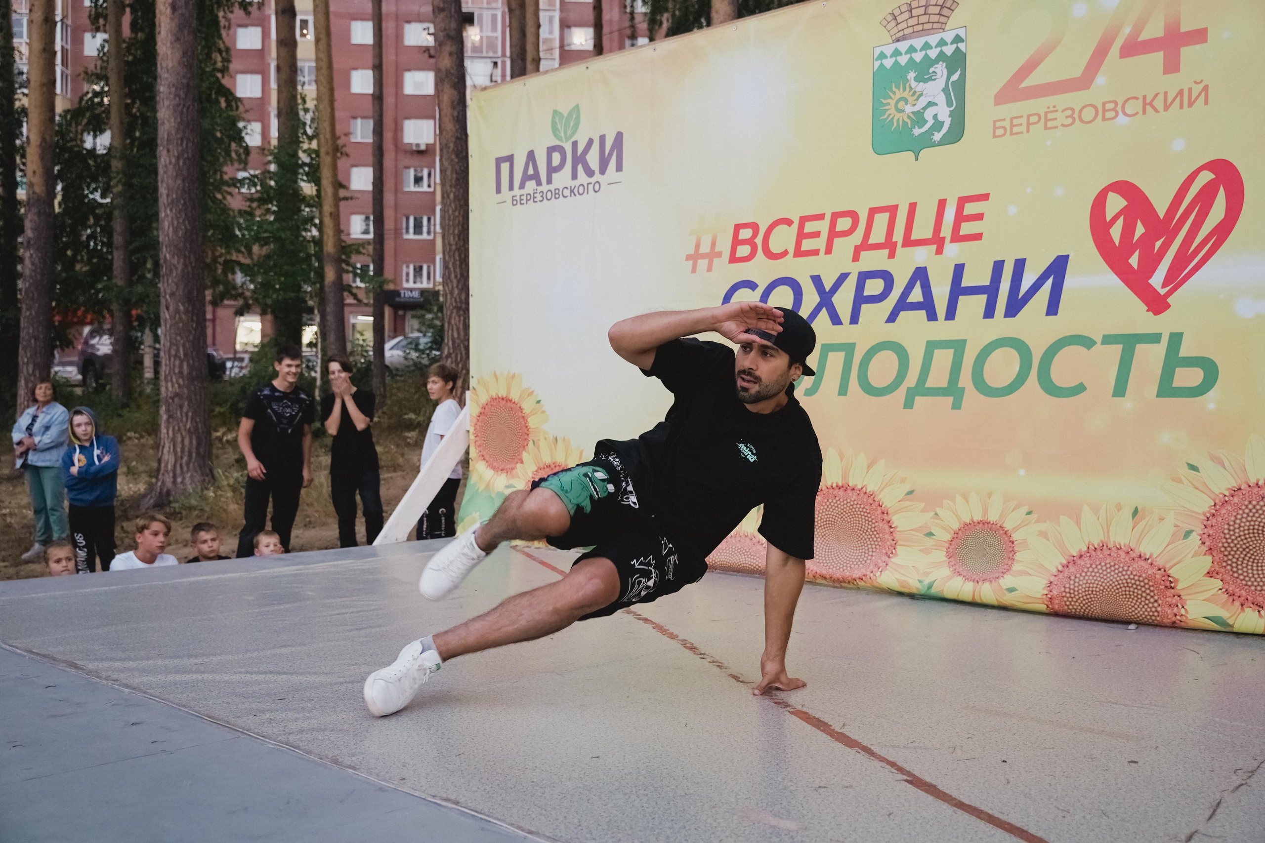 Танцы на тропе. Фотограф в детский сад в Екатеринбурге, выпускные альбомы Юлия Умерова