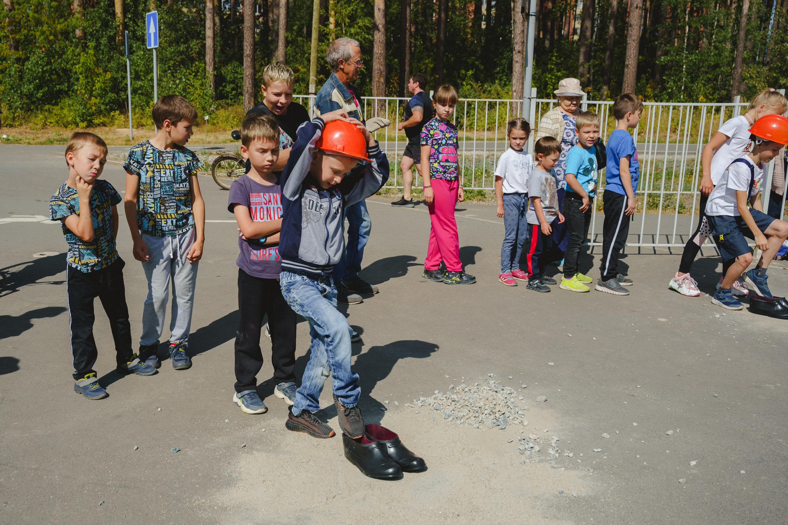 Фотосъемка веселых стартов от компании «Земляне». Фотограф в детский сад в Екатеринбурге, выпускные альбомы Юлия Умерова