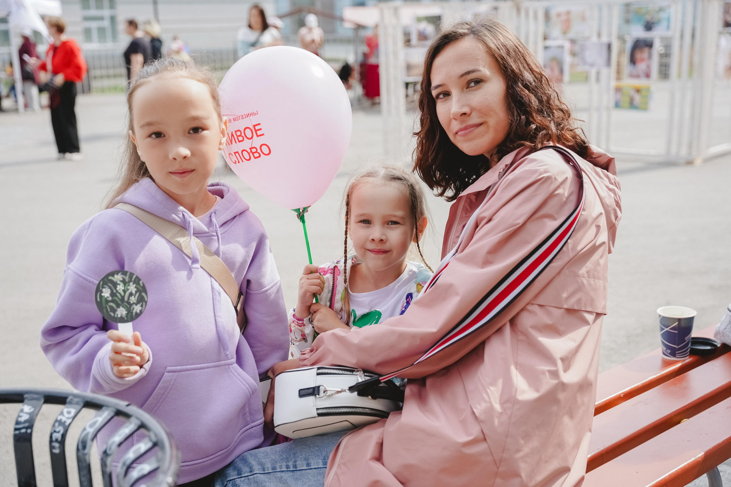 Литературная коллаборация «ДУХ». Фотограф в детский сад в Екатеринбурге, выпускные альбомы Юлия Умерова