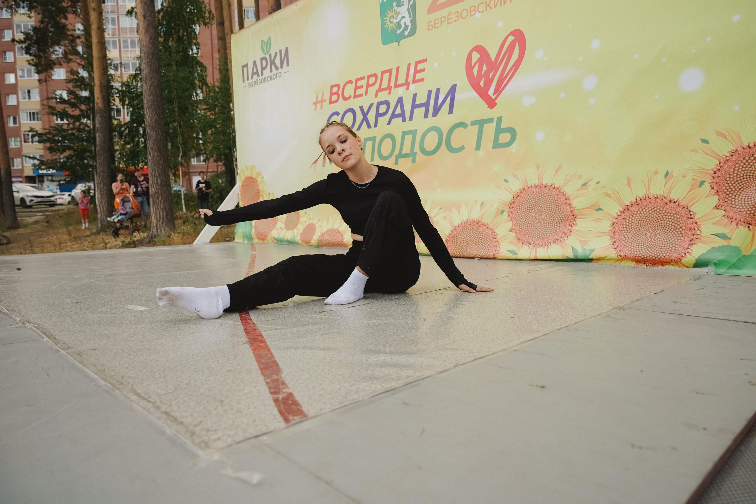 Танцы на тропе. Фотограф в детский сад в Екатеринбурге, выпускные альбомы Юлия Умерова