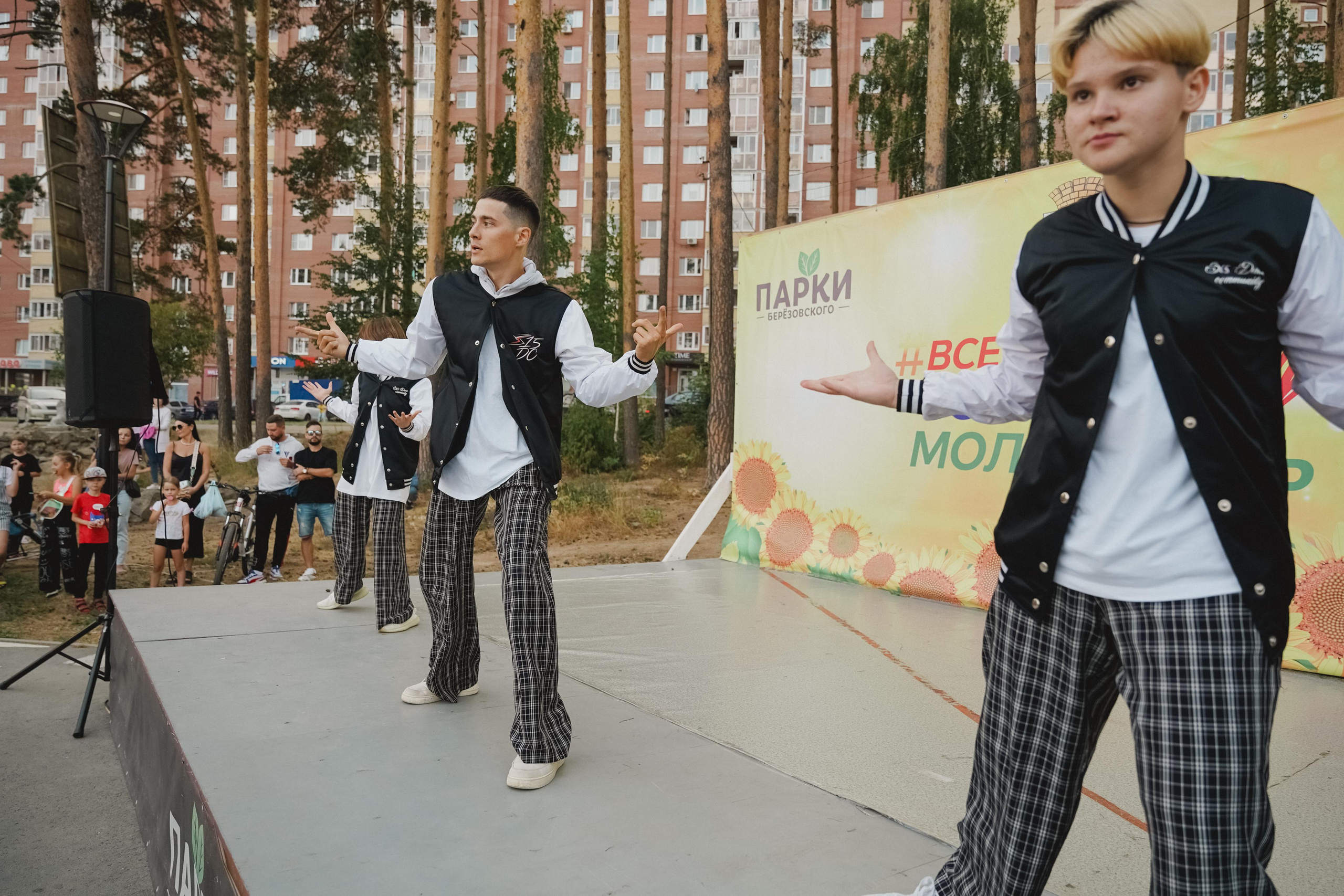 Танцы на тропе. Фотограф в детский сад в Екатеринбурге, выпускные альбомы Юлия Умерова