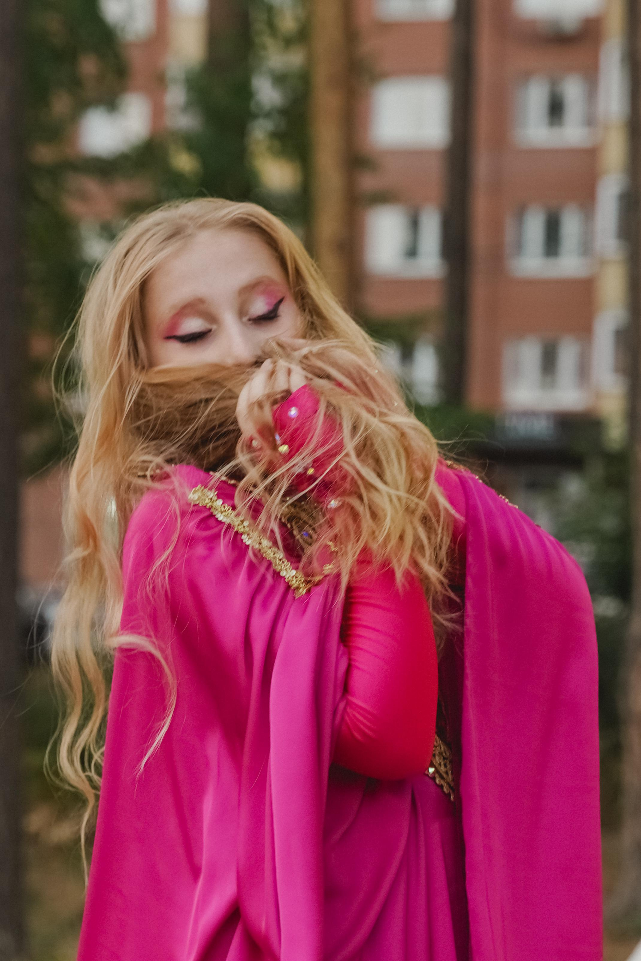 Танцы на тропе. Фотограф в детский сад в Екатеринбурге, выпускные альбомы Юлия Умерова