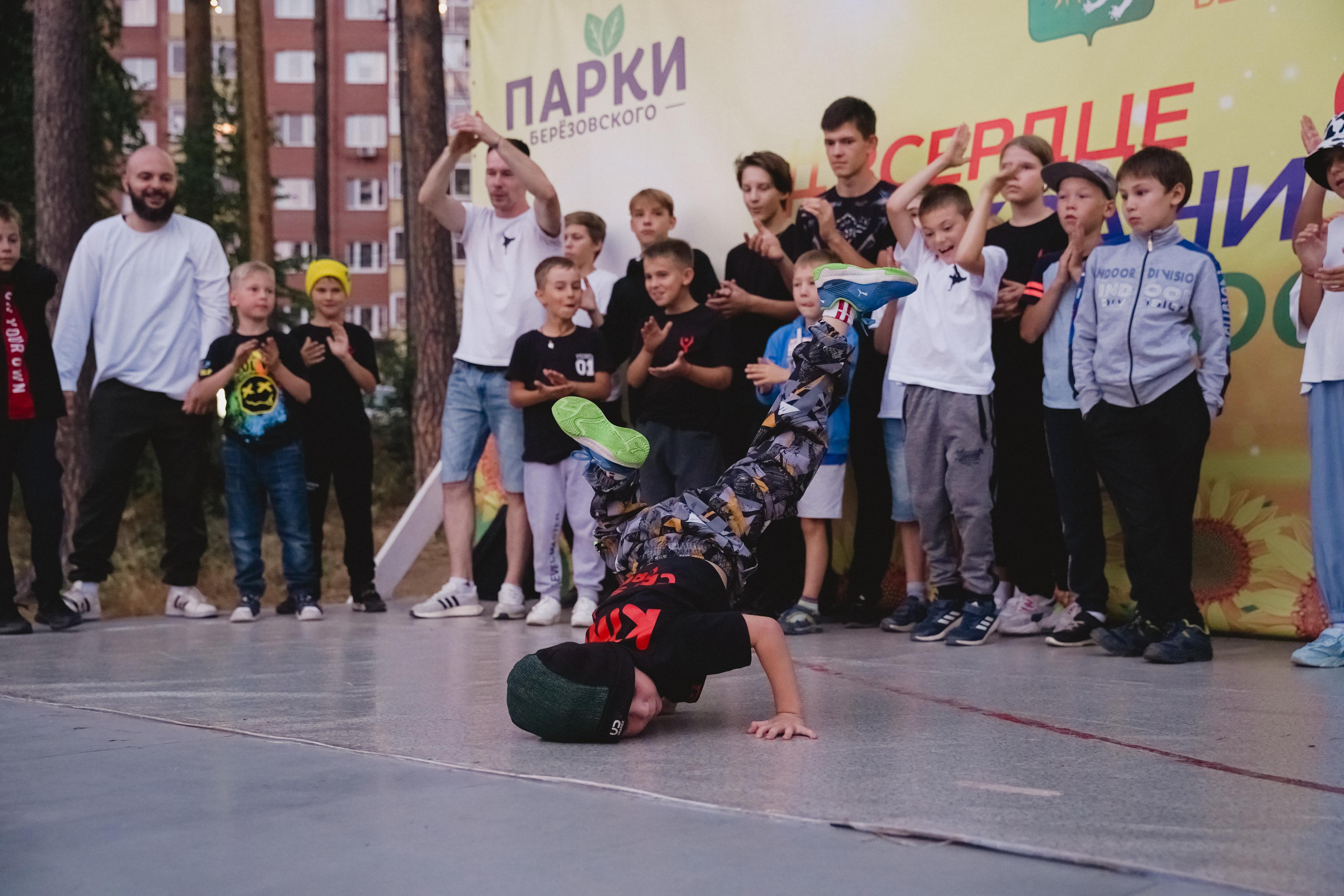 Танцы на тропе. Фотограф в детский сад в Екатеринбурге, выпускные альбомы Юлия Умерова