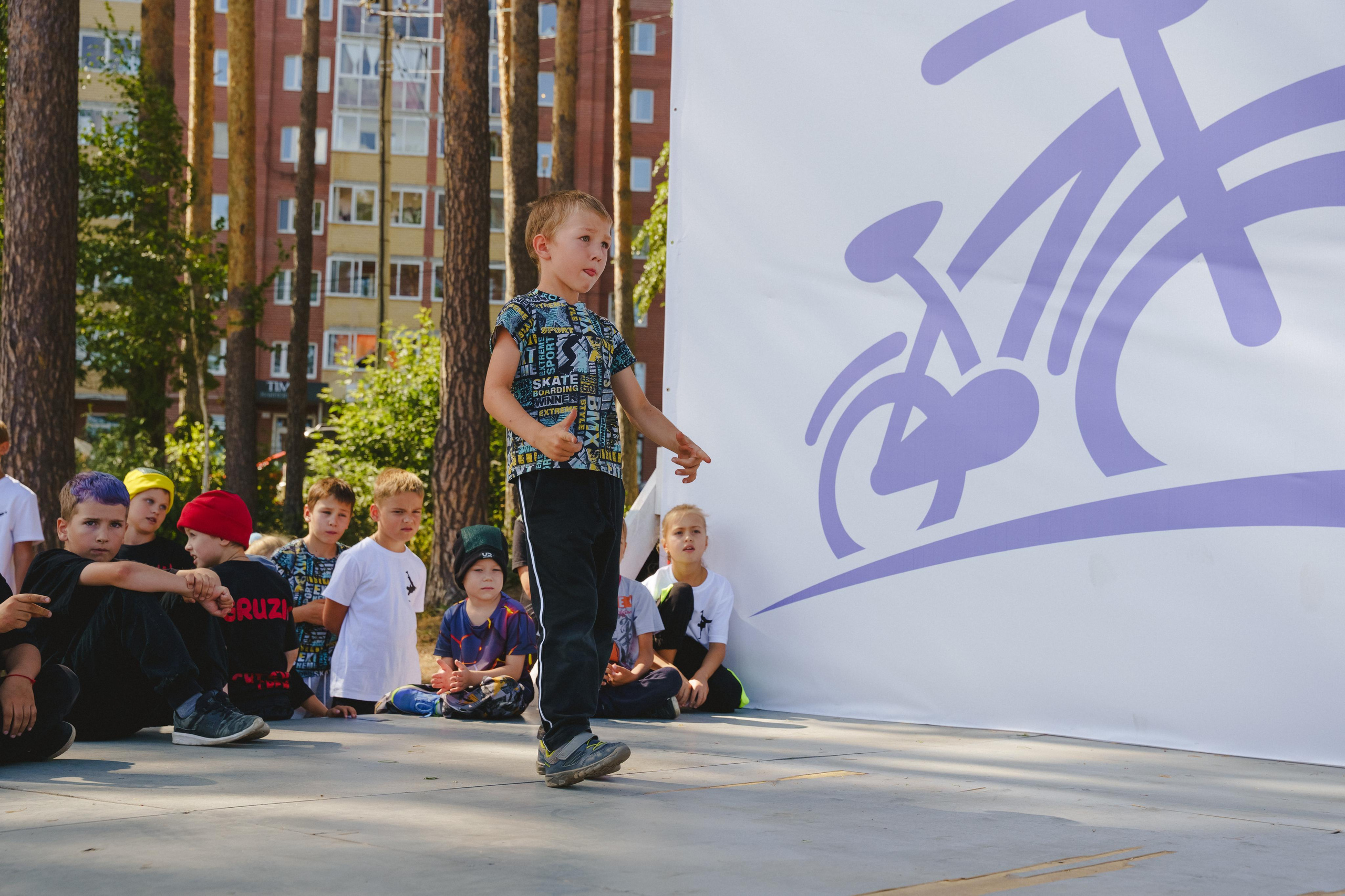 Мастер-классы школы танцев «Crystal». Фотограф в детский сад в Екатеринбурге, выпускные альбомы Юлия Умерова