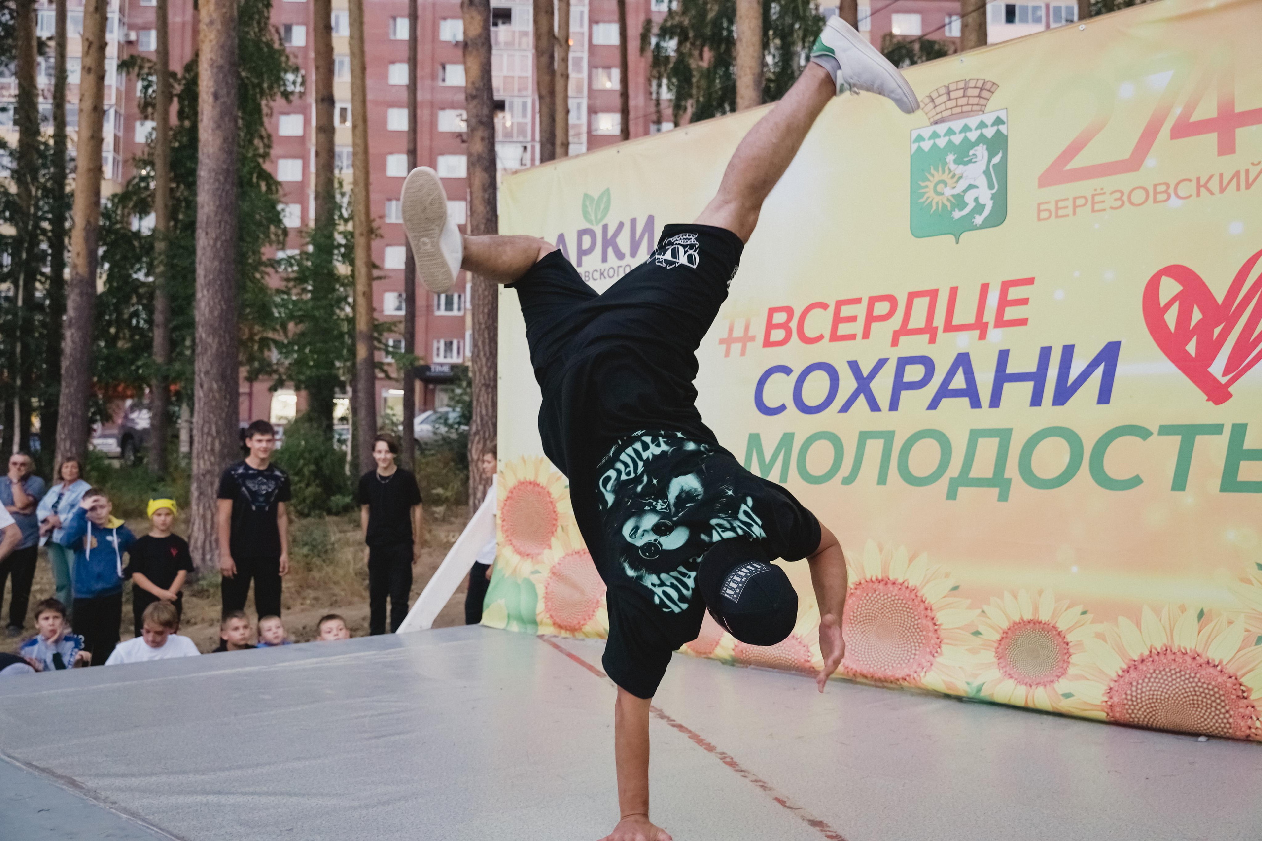 Танцы на тропе. Фотограф в детский сад в Екатеринбурге, выпускные альбомы Юлия Умерова